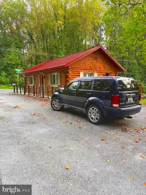 WATERBURY FOREST - Residential