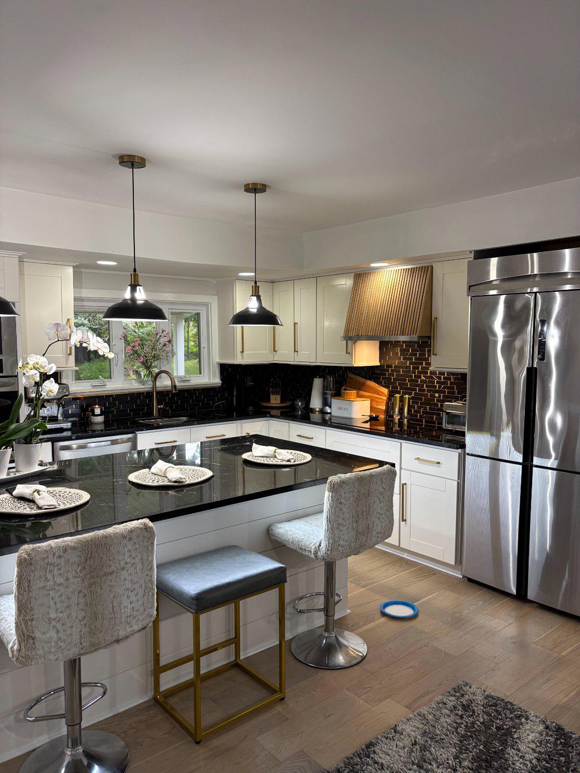 NEWTOWN SQ - Residential