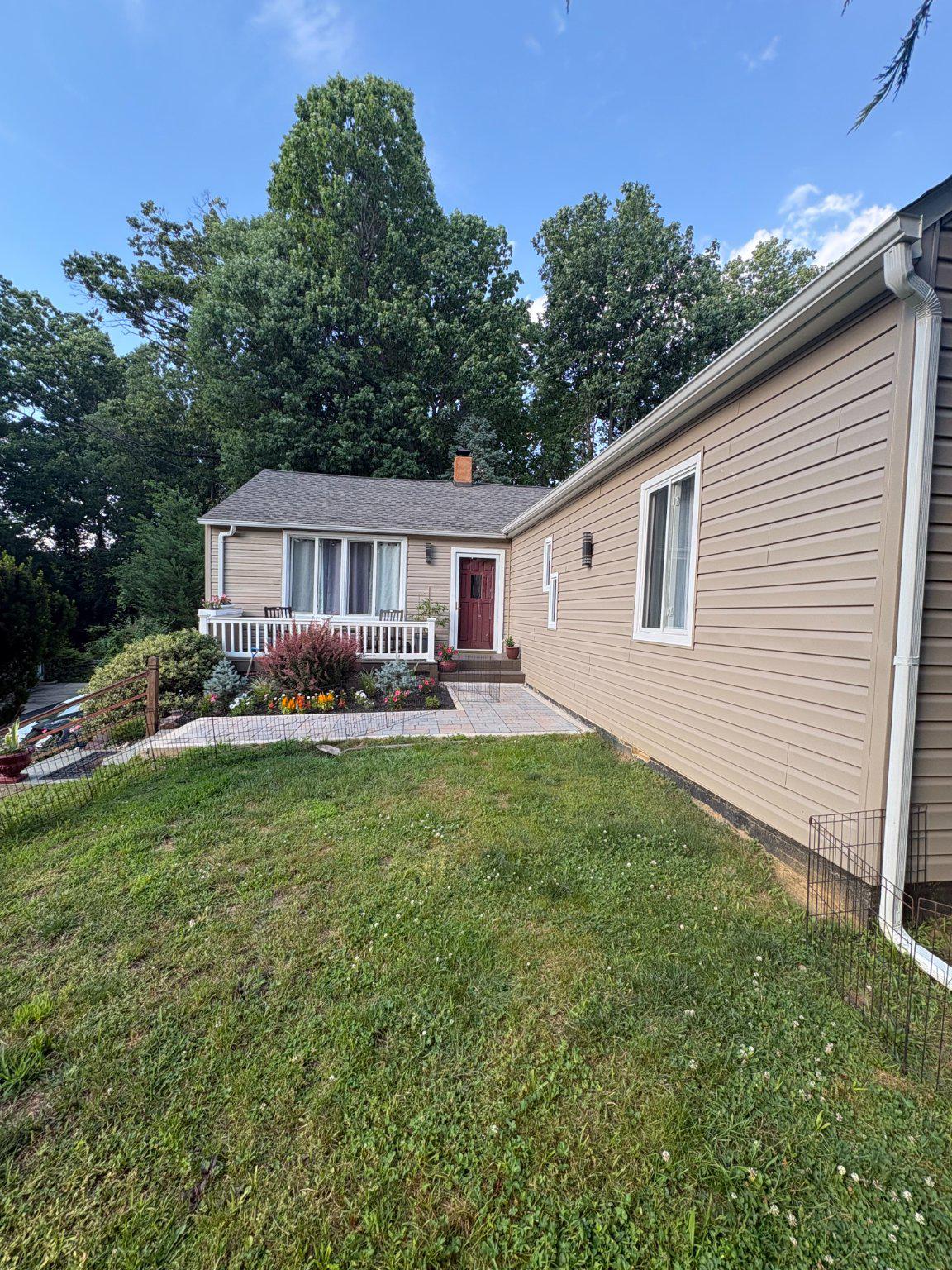NEWTOWN SQ - Residential