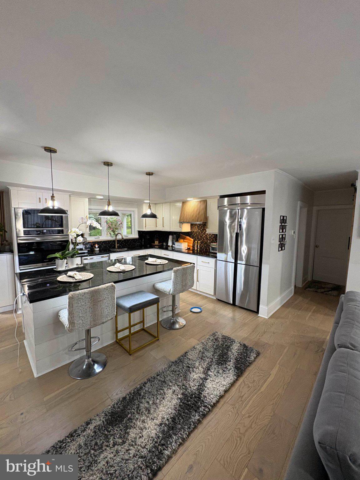 NEWTOWN SQ - Residential
