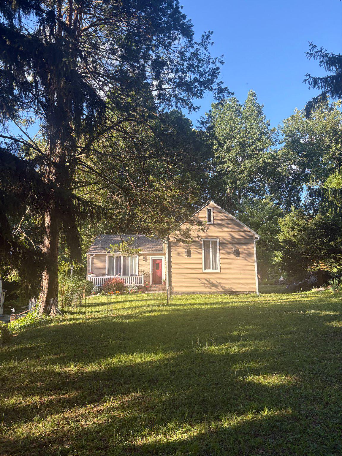 NEWTOWN SQ - Residential