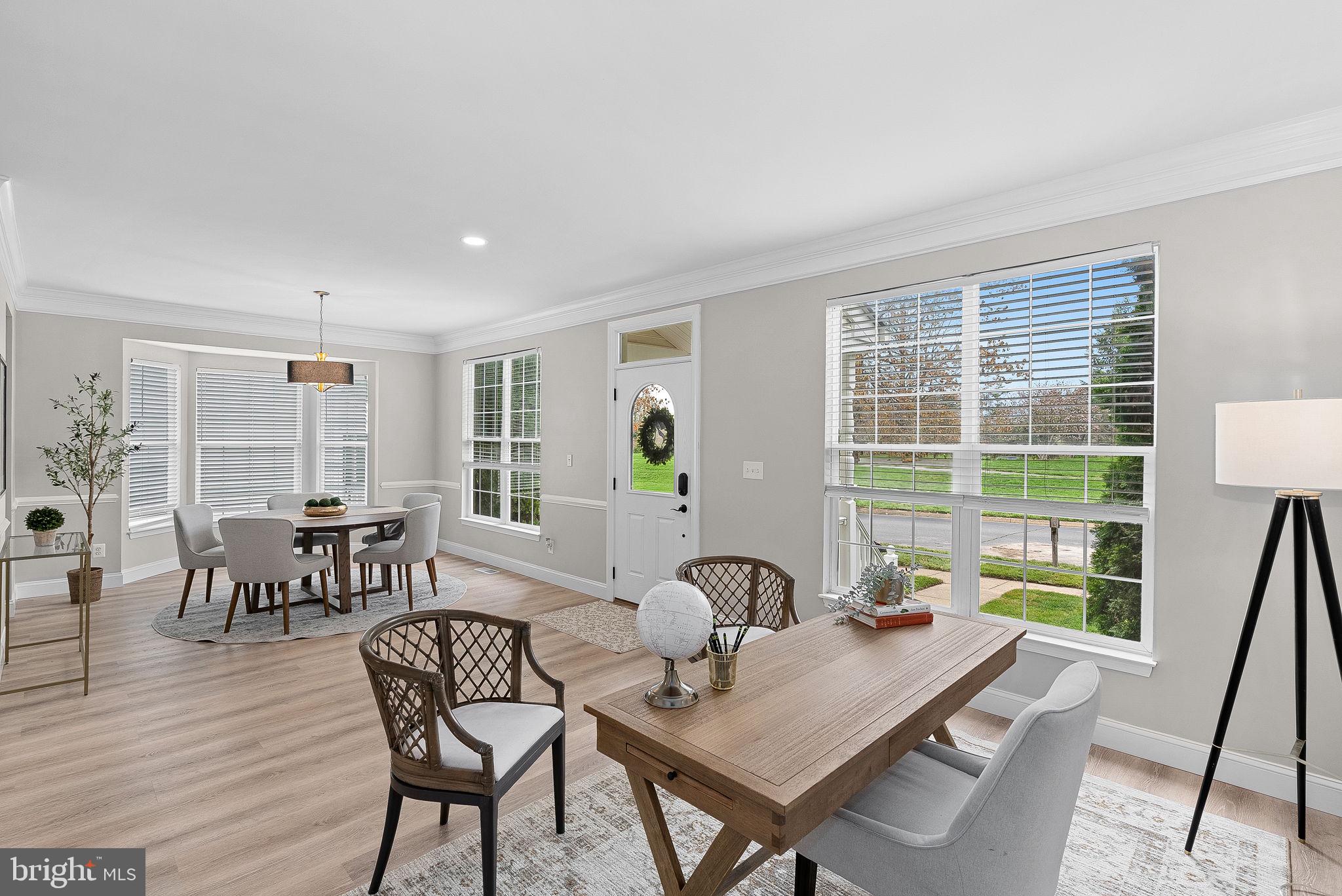SOUTH RIDING - Residential