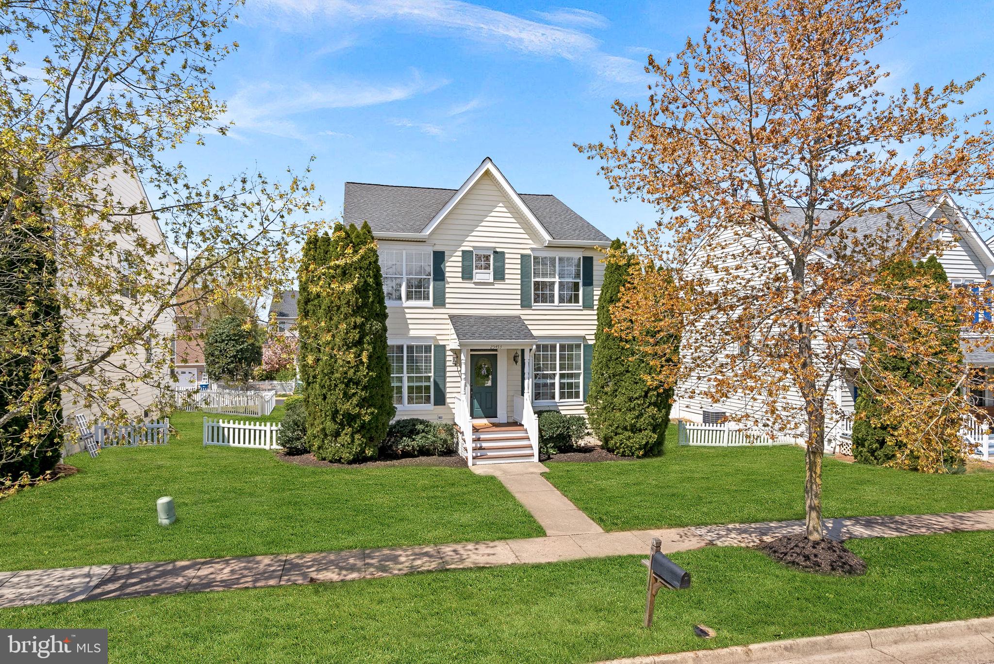 SOUTH RIDING - Residential