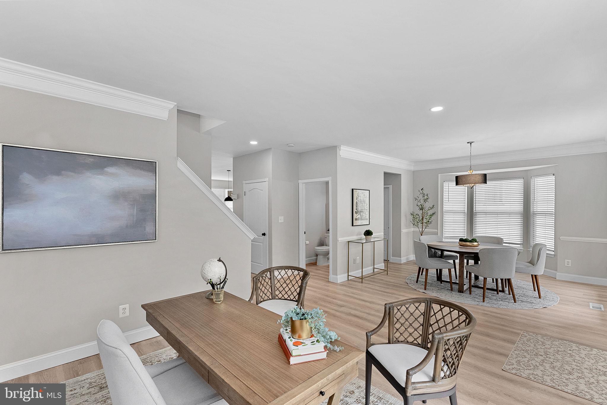 SOUTH RIDING - Residential