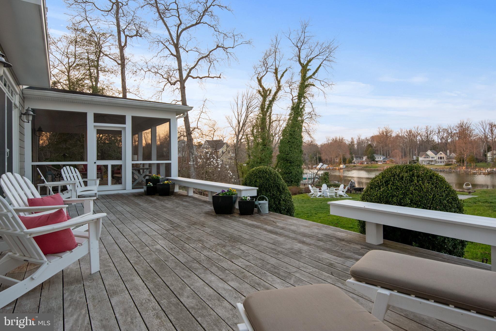 WHITEHALL BEACH - Residential