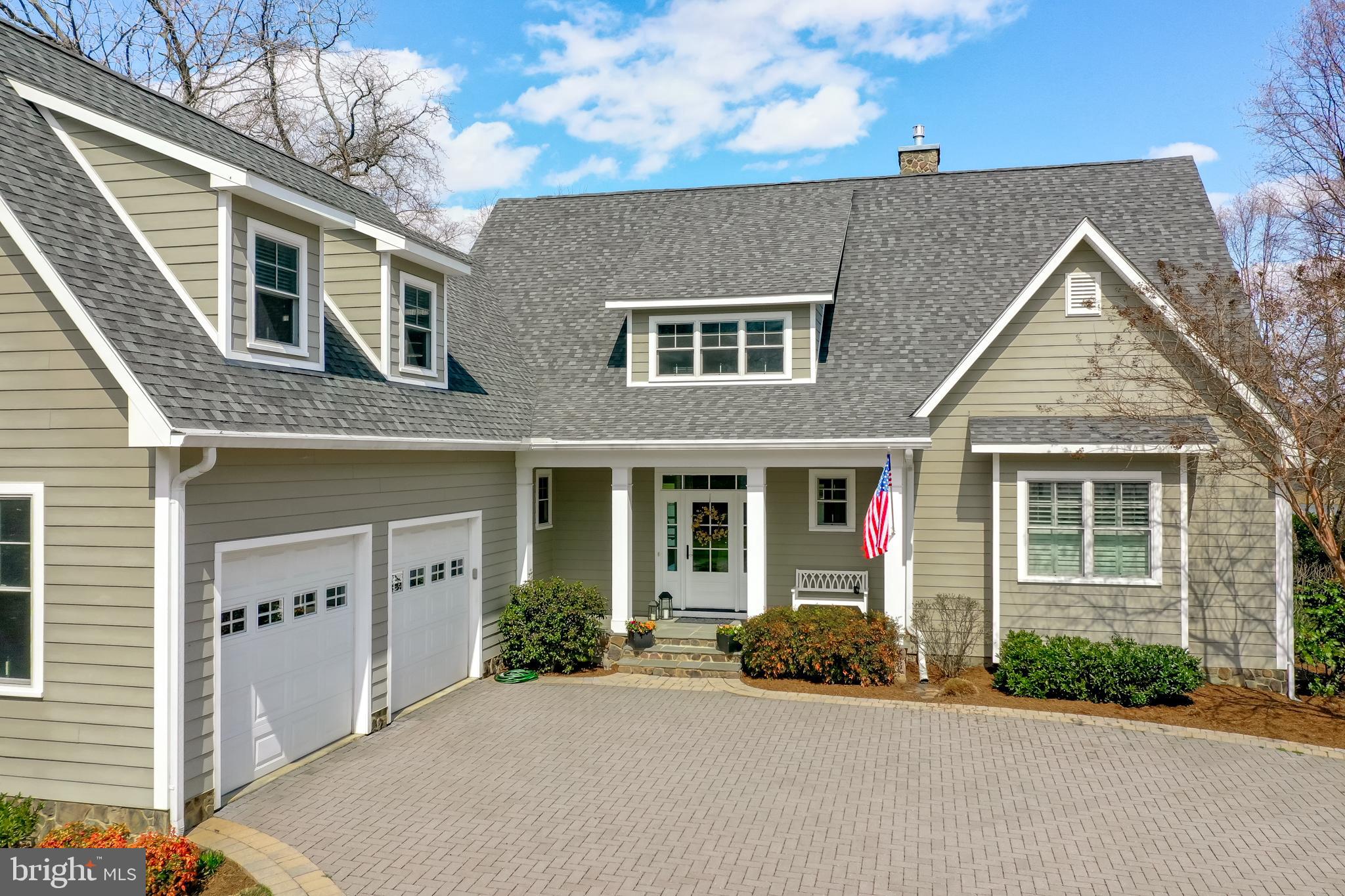 WHITEHALL BEACH - Residential