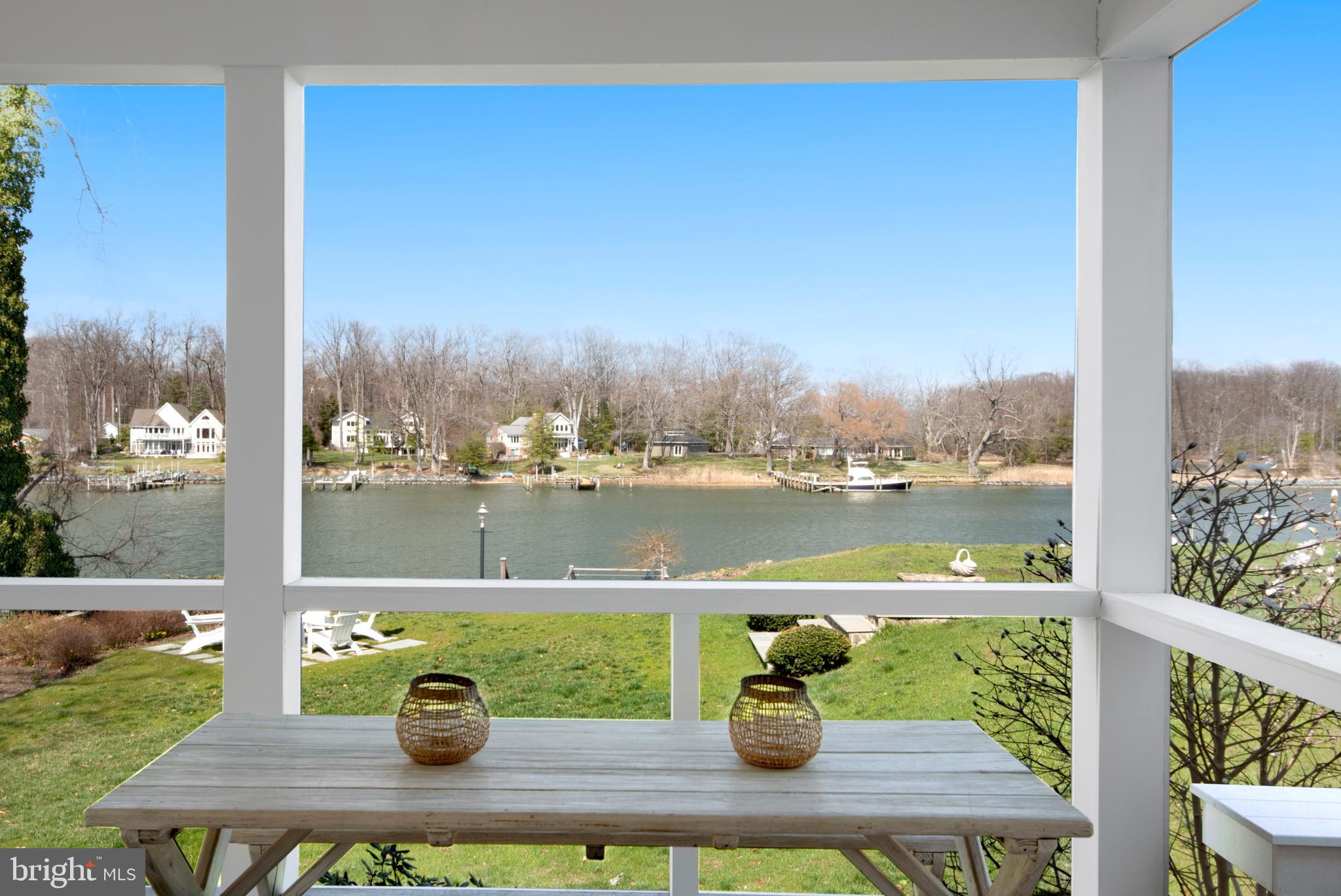WHITEHALL BEACH - Residential