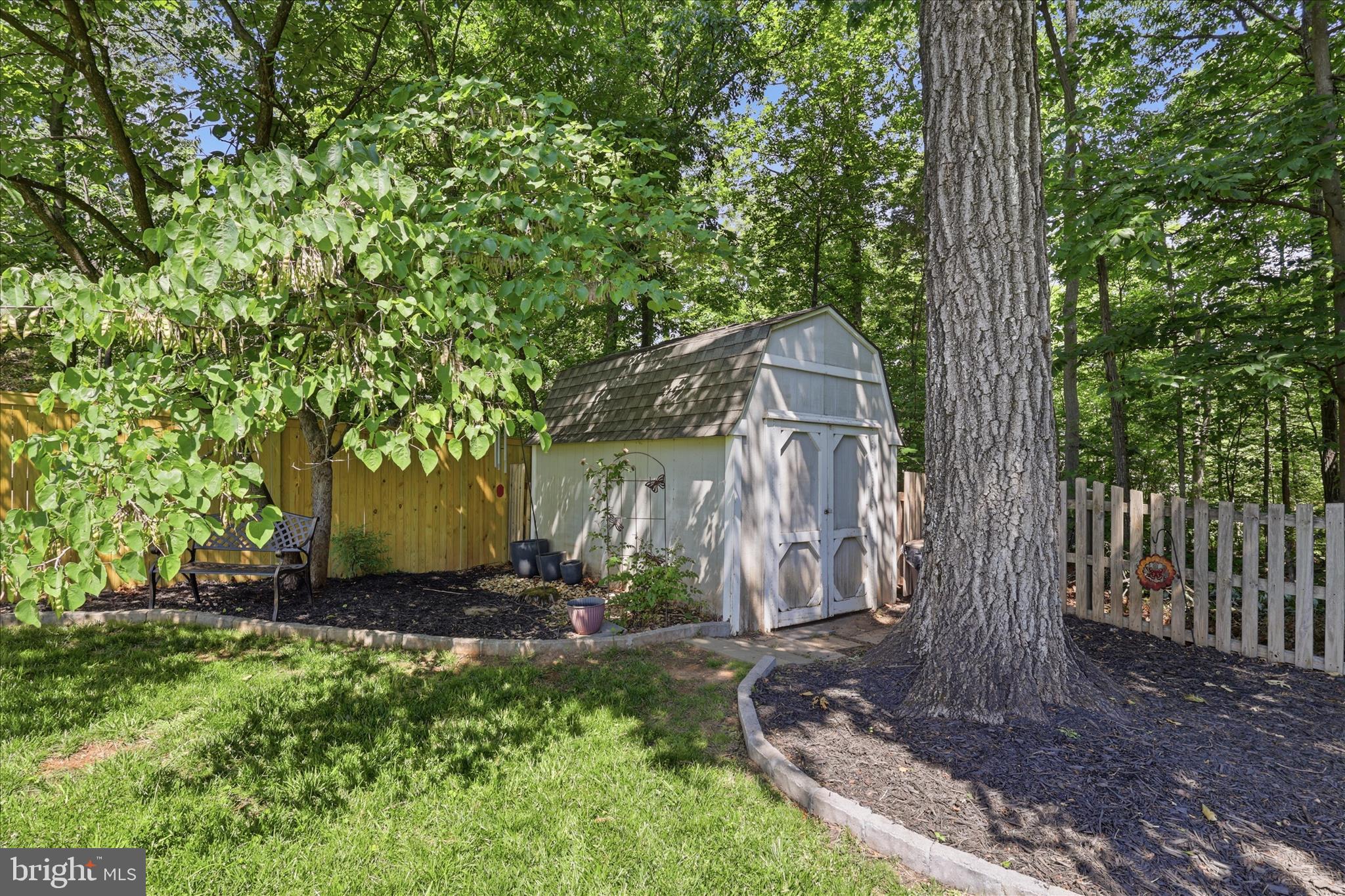 GREAT OAK - Residential
