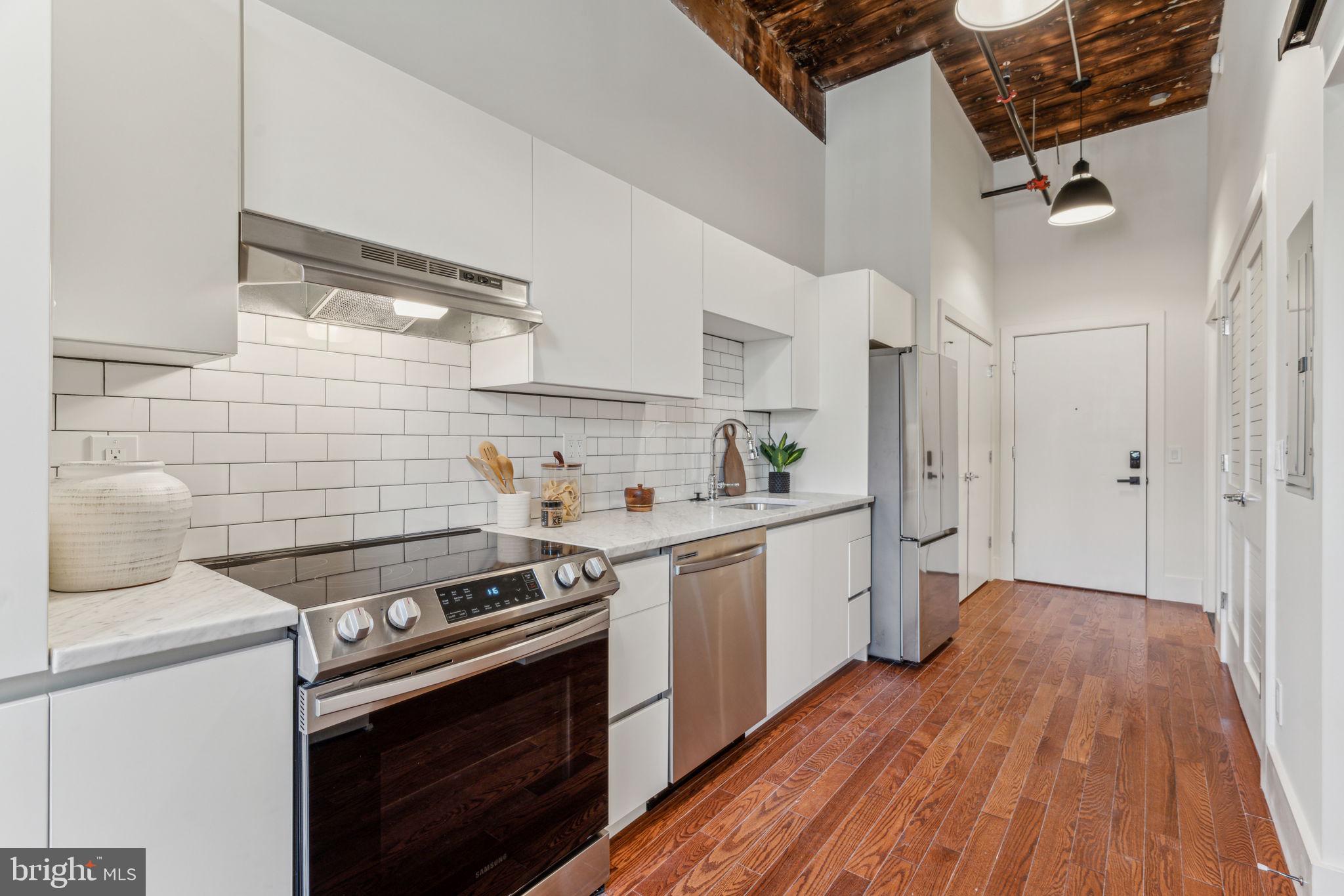 FISHTOWN - Residential Lease