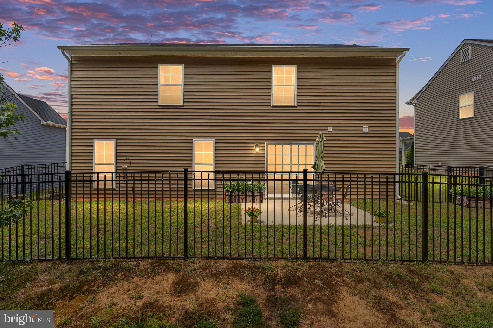 COUNTRYSIDE - Residential