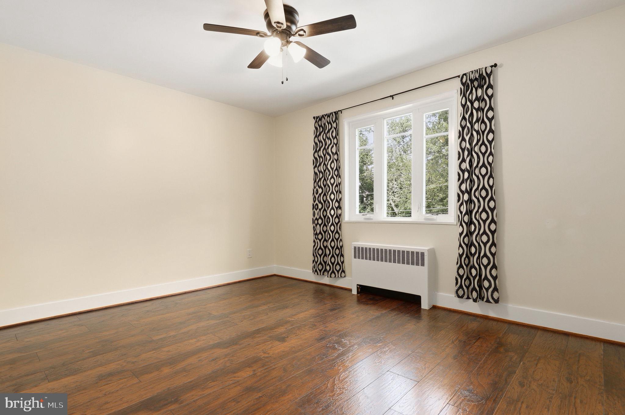 PARKSIDE CONDOMINIUMS - Residential
