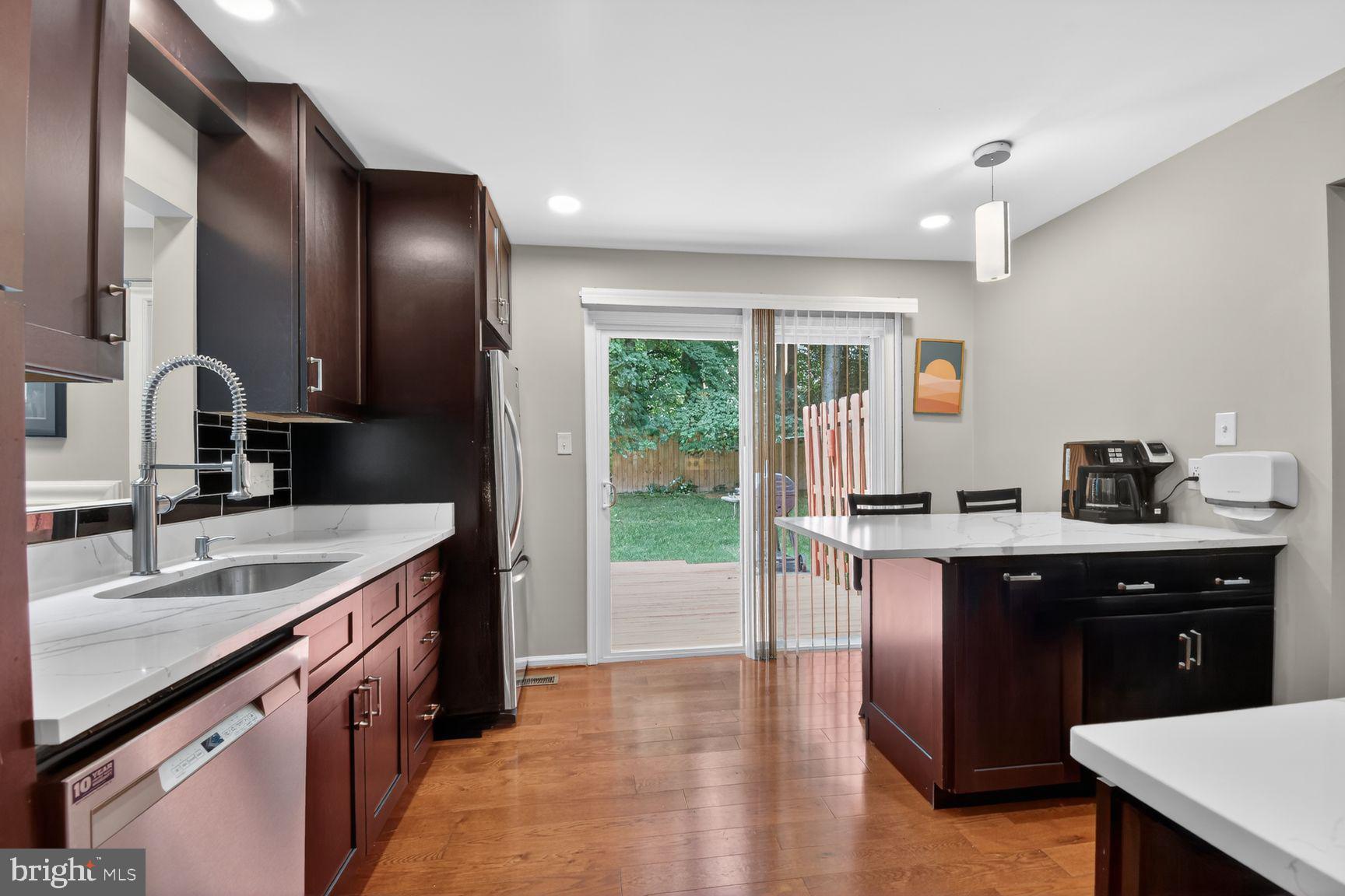 KEMP MILL FOREST - Residential