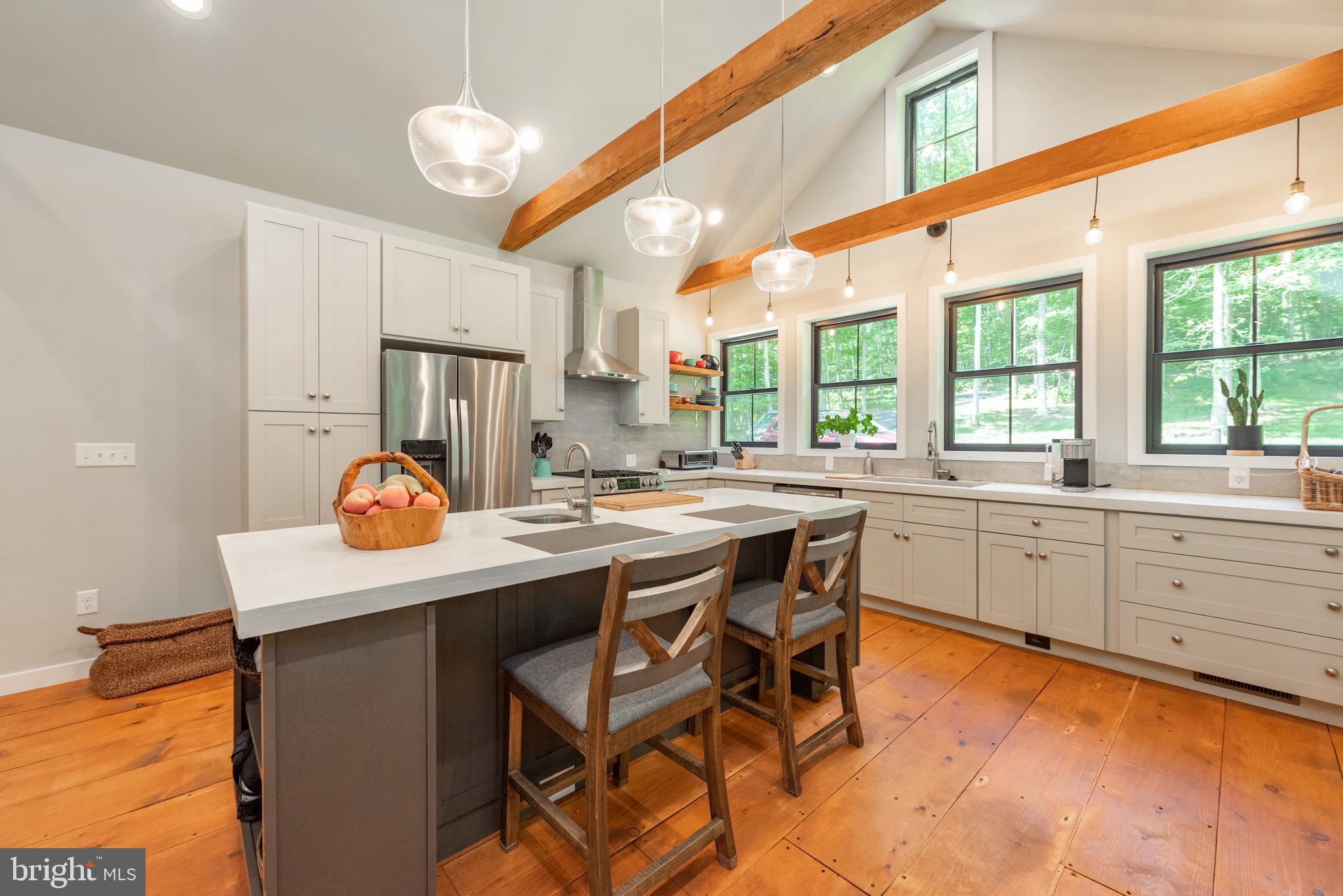 THOUSAND ACRES - Residential