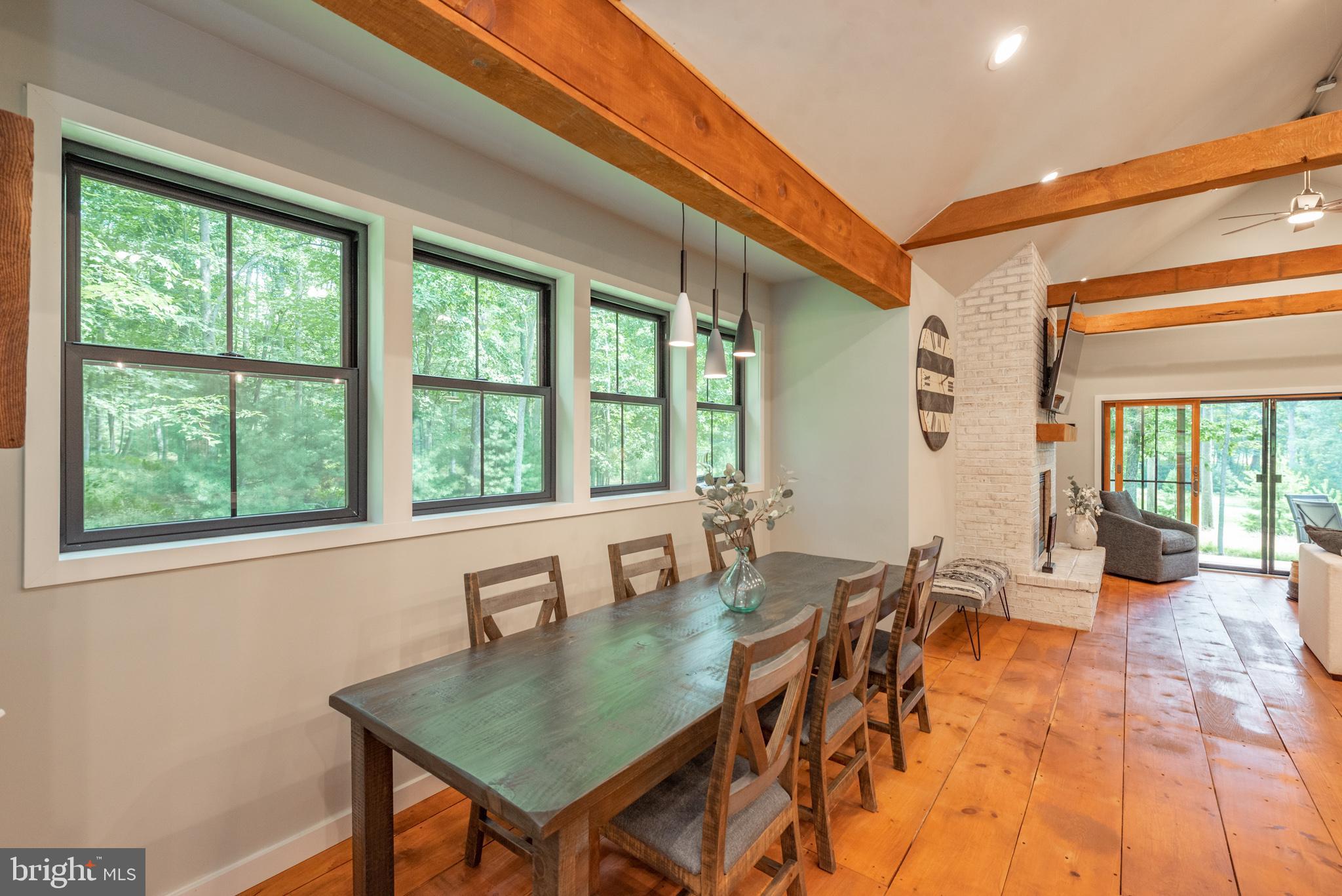 THOUSAND ACRES - Residential