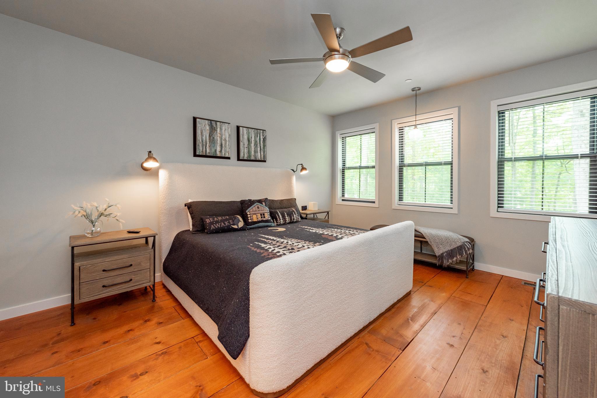 THOUSAND ACRES - Residential
