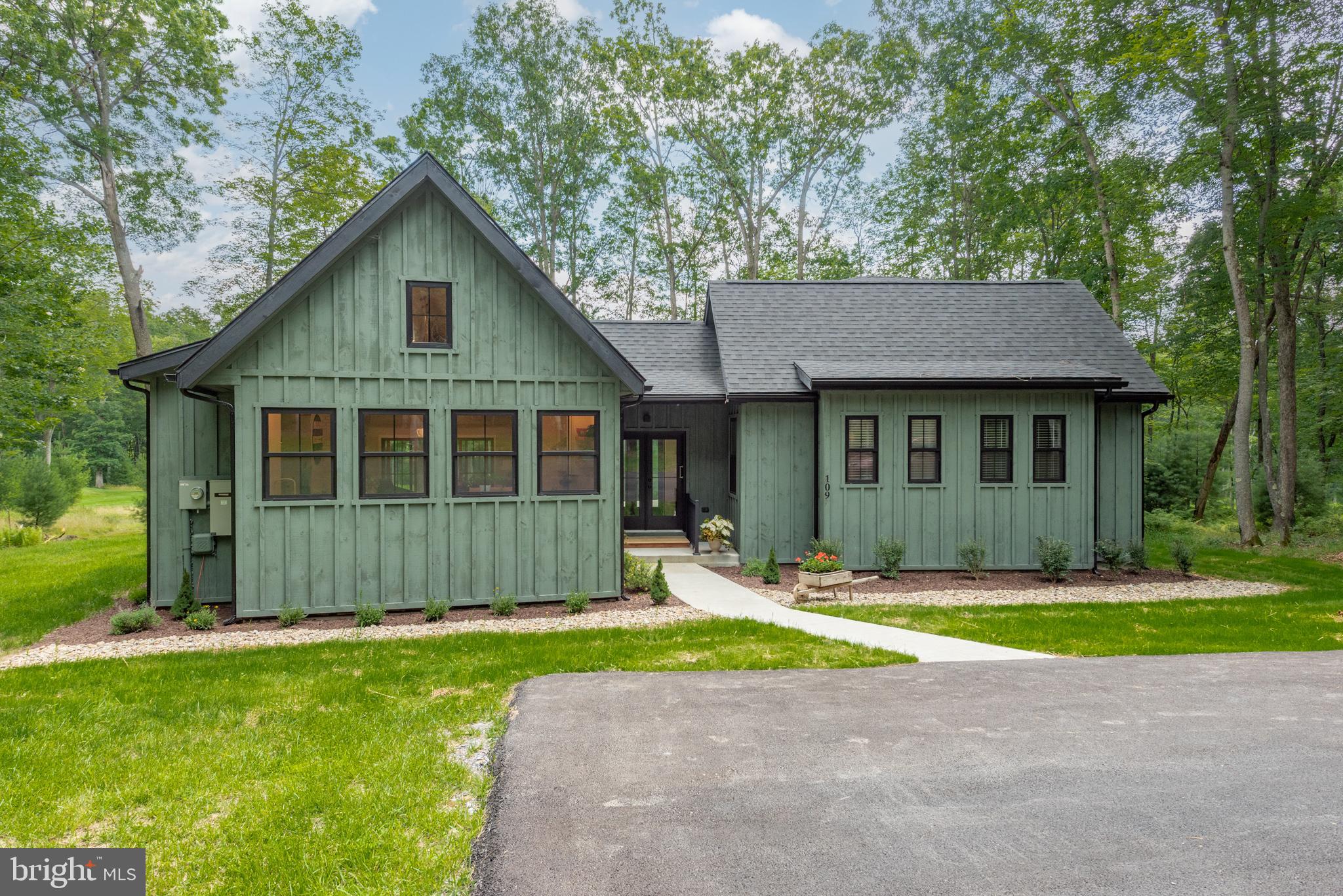 THOUSAND ACRES - Residential