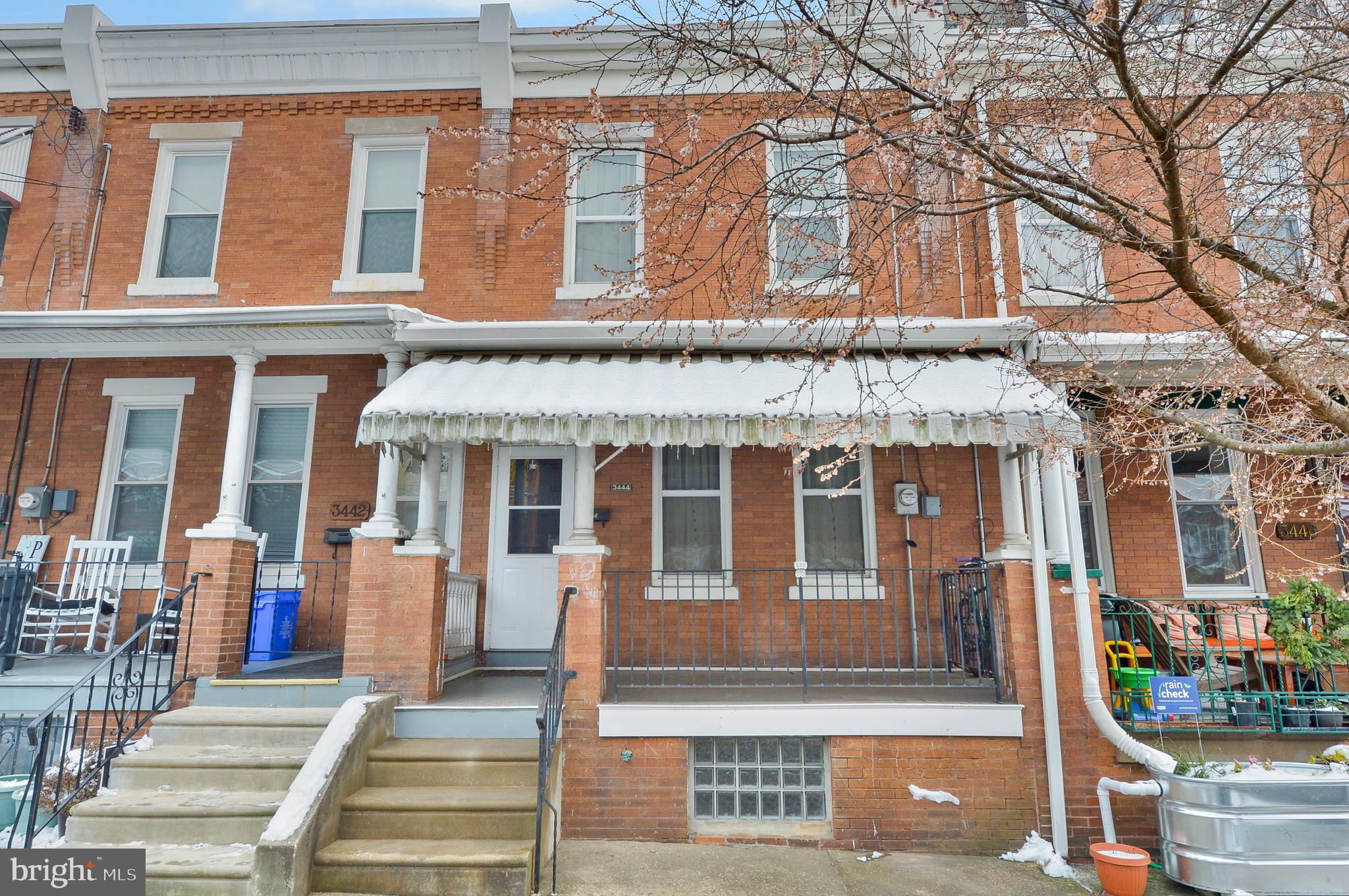 EAST FALLS - Residential
