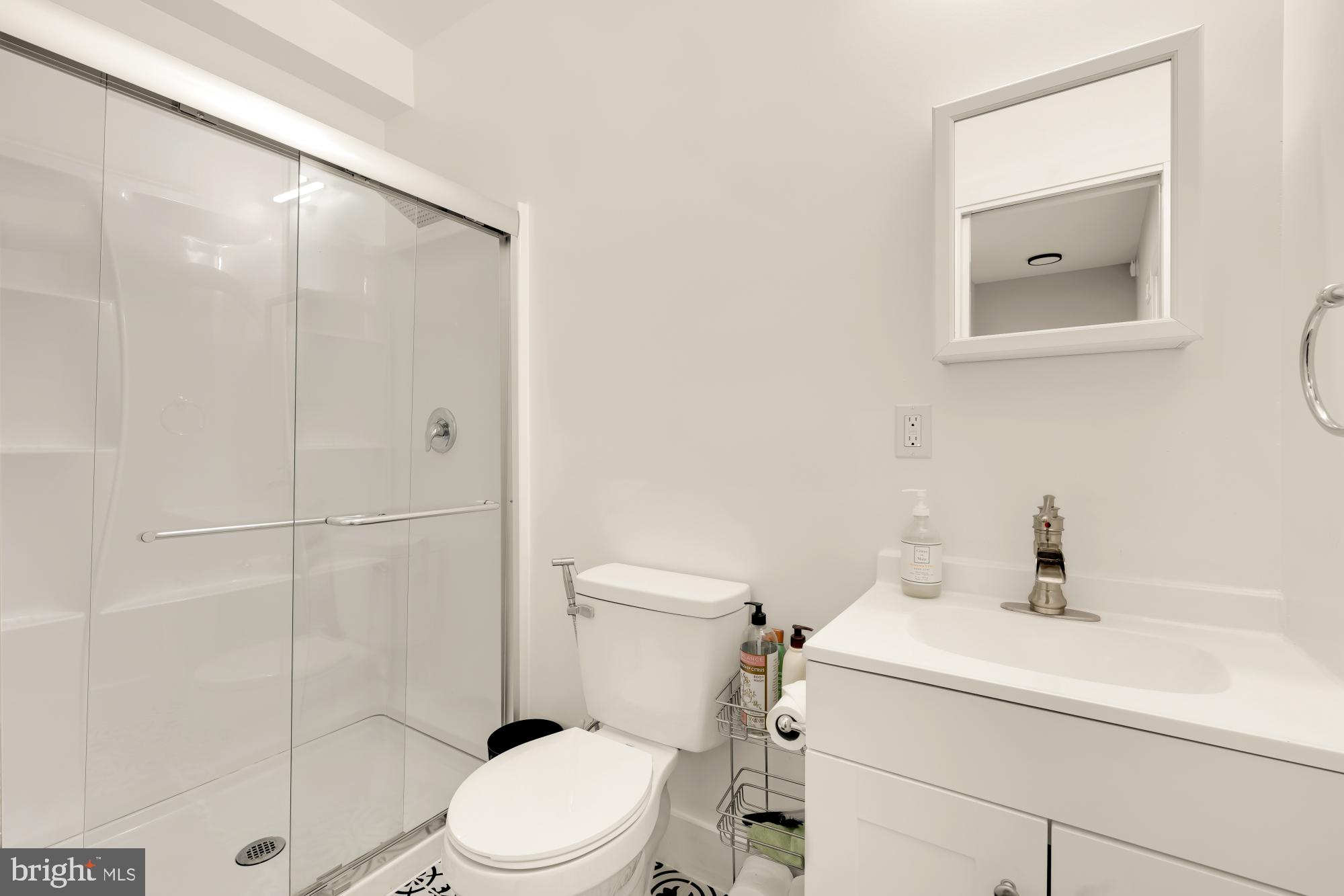 FAIRFAX ACRES - Residential