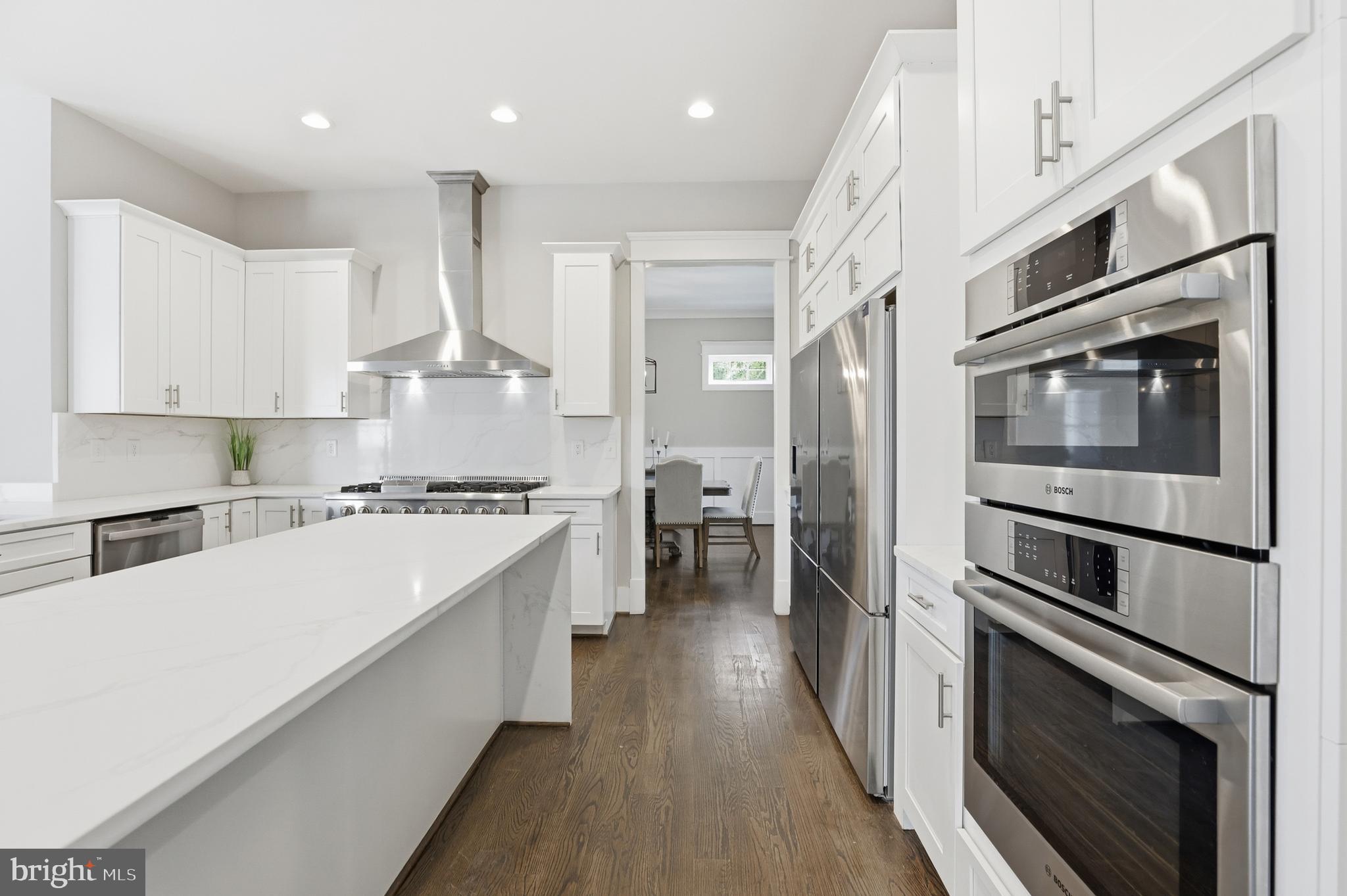 FAIRFAX ACRES - Residential