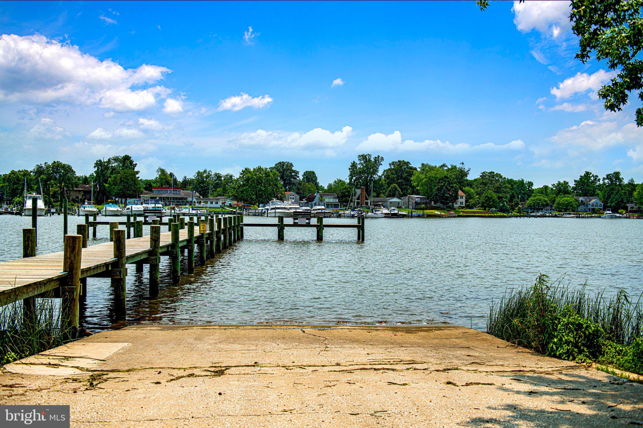 SUE CREEK LANDING - Residential