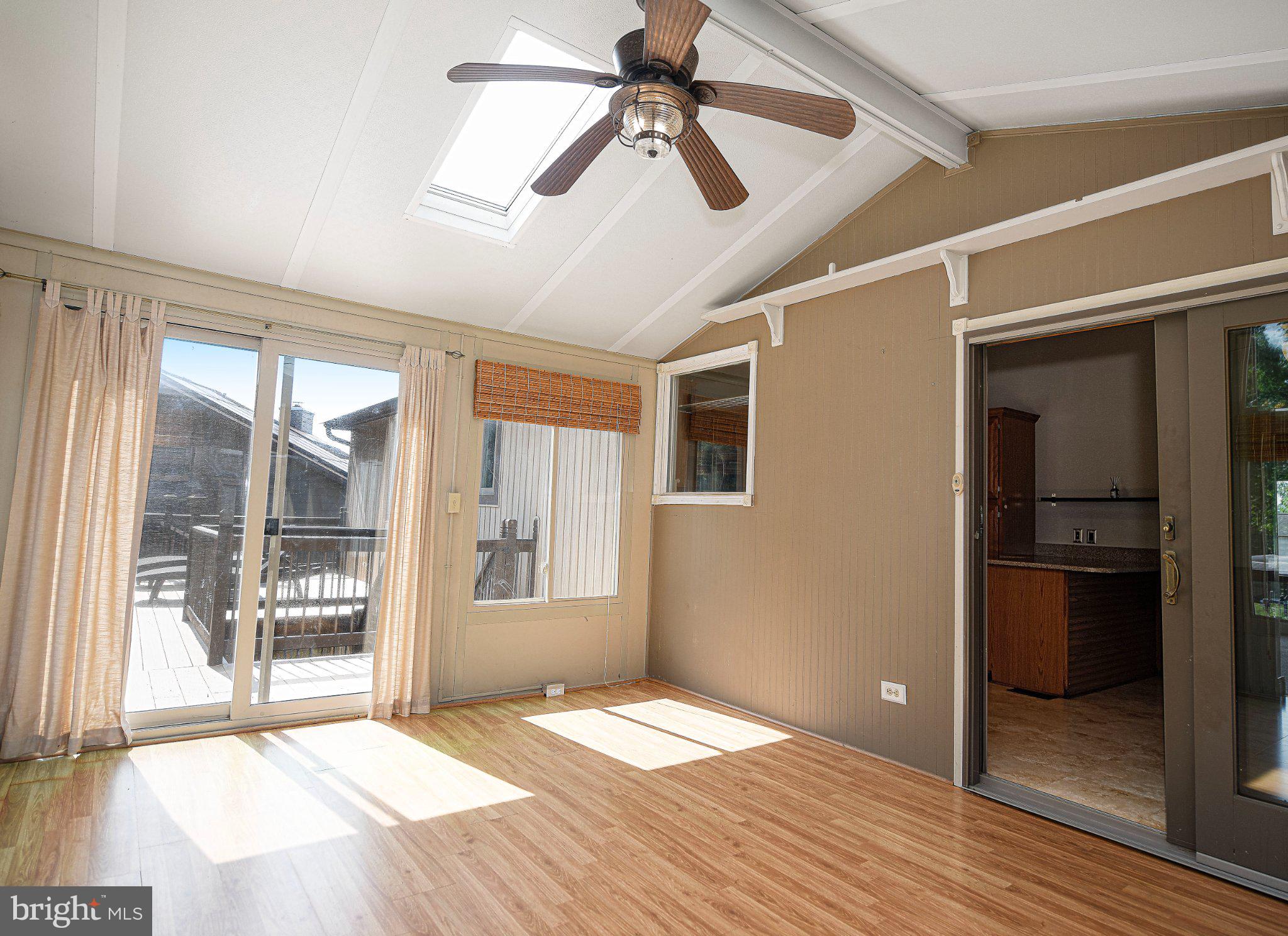 SUE CREEK LANDING - Residential