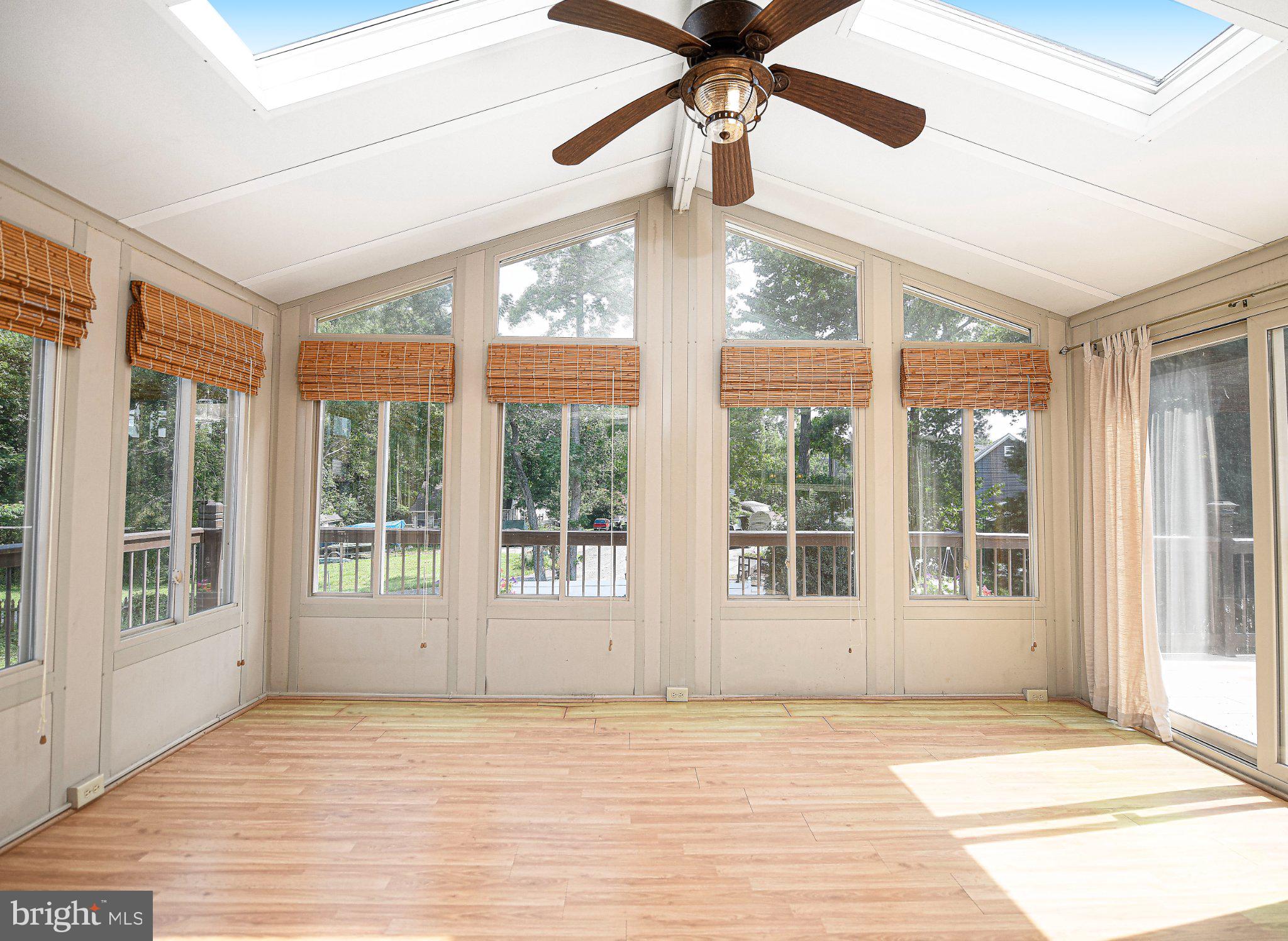 SUE CREEK LANDING - Residential