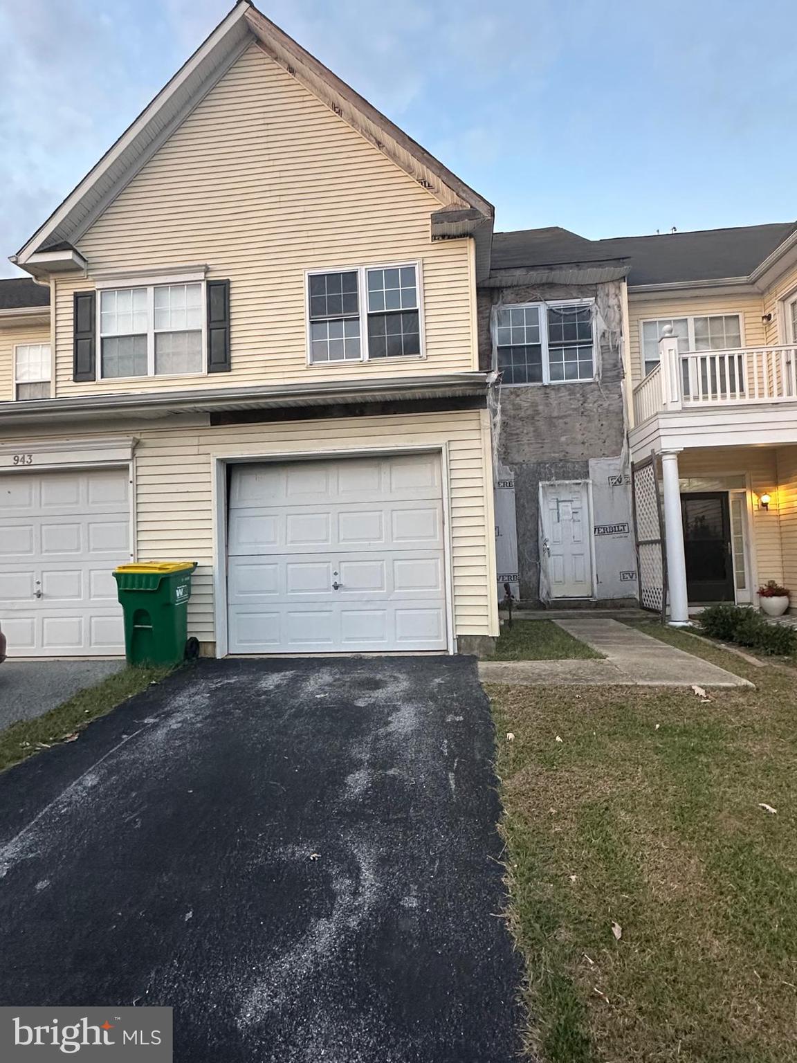MIDDLETOWN - Residential