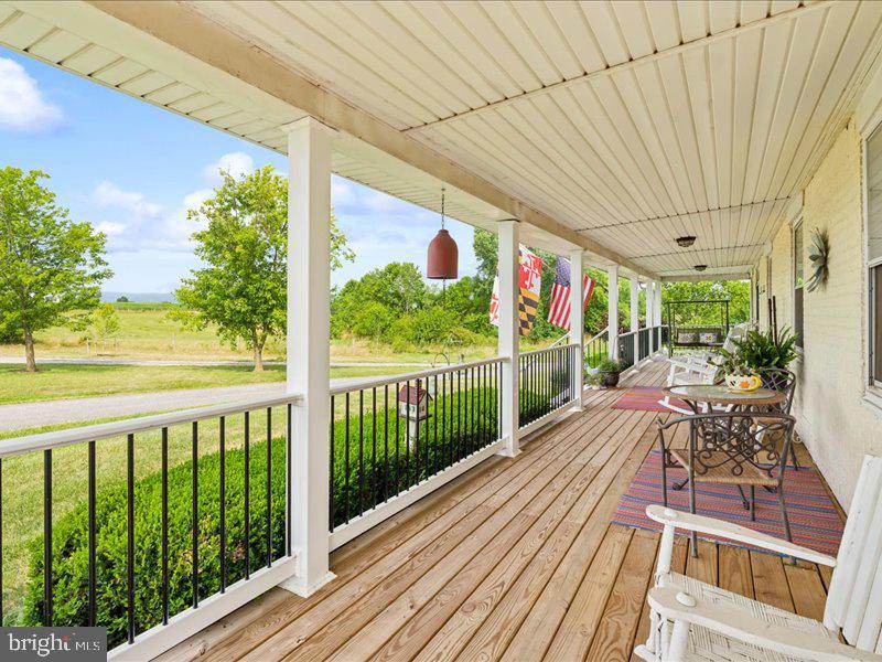 ROCKY RIDGE - Residential