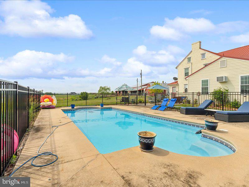 ROCKY RIDGE - Residential
