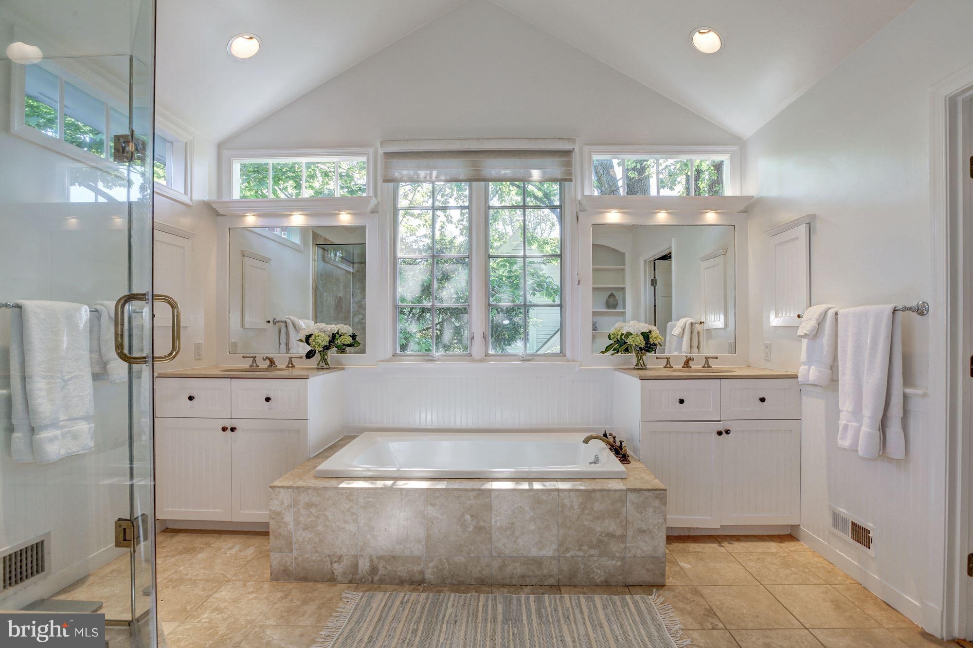WESTMORELAND HILLS - Residential