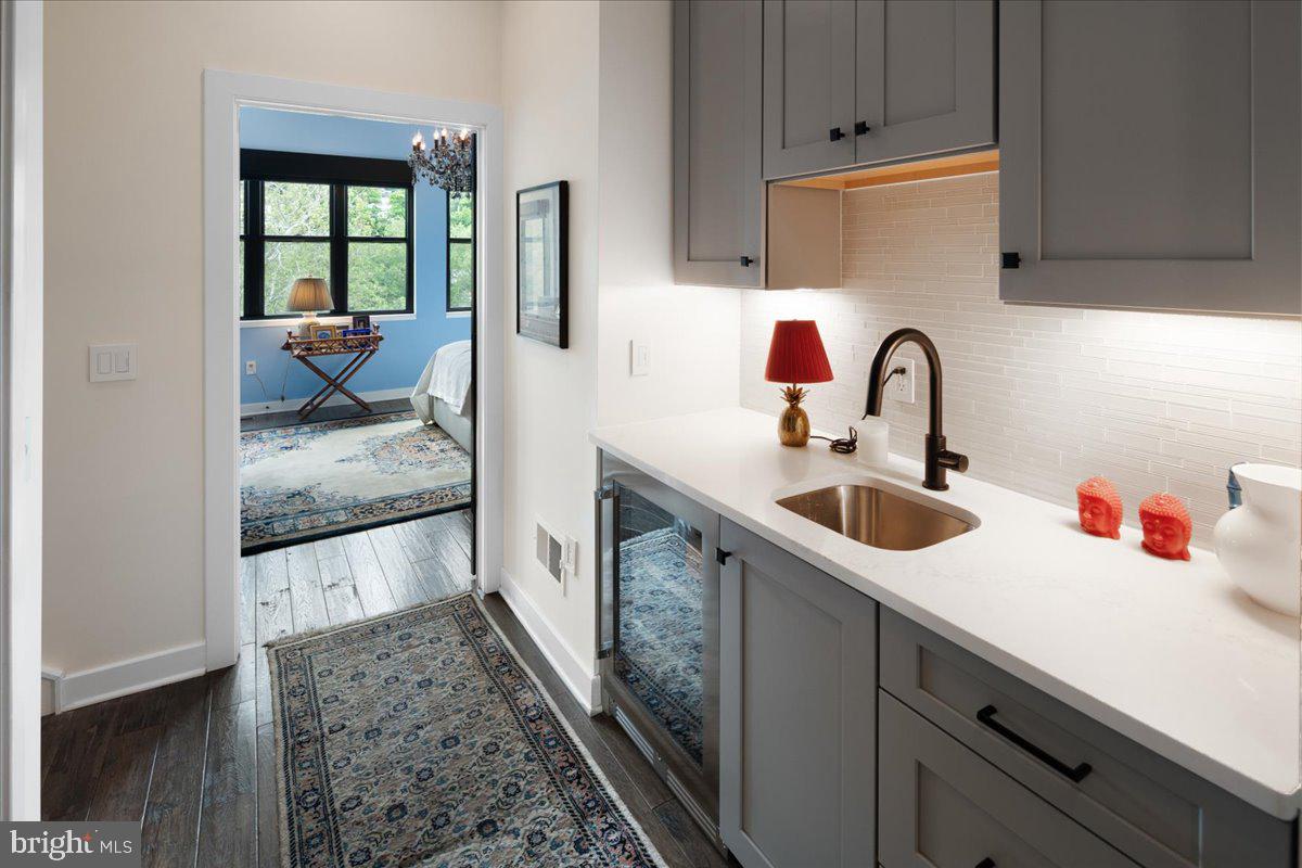 MANAYUNK - Residential
