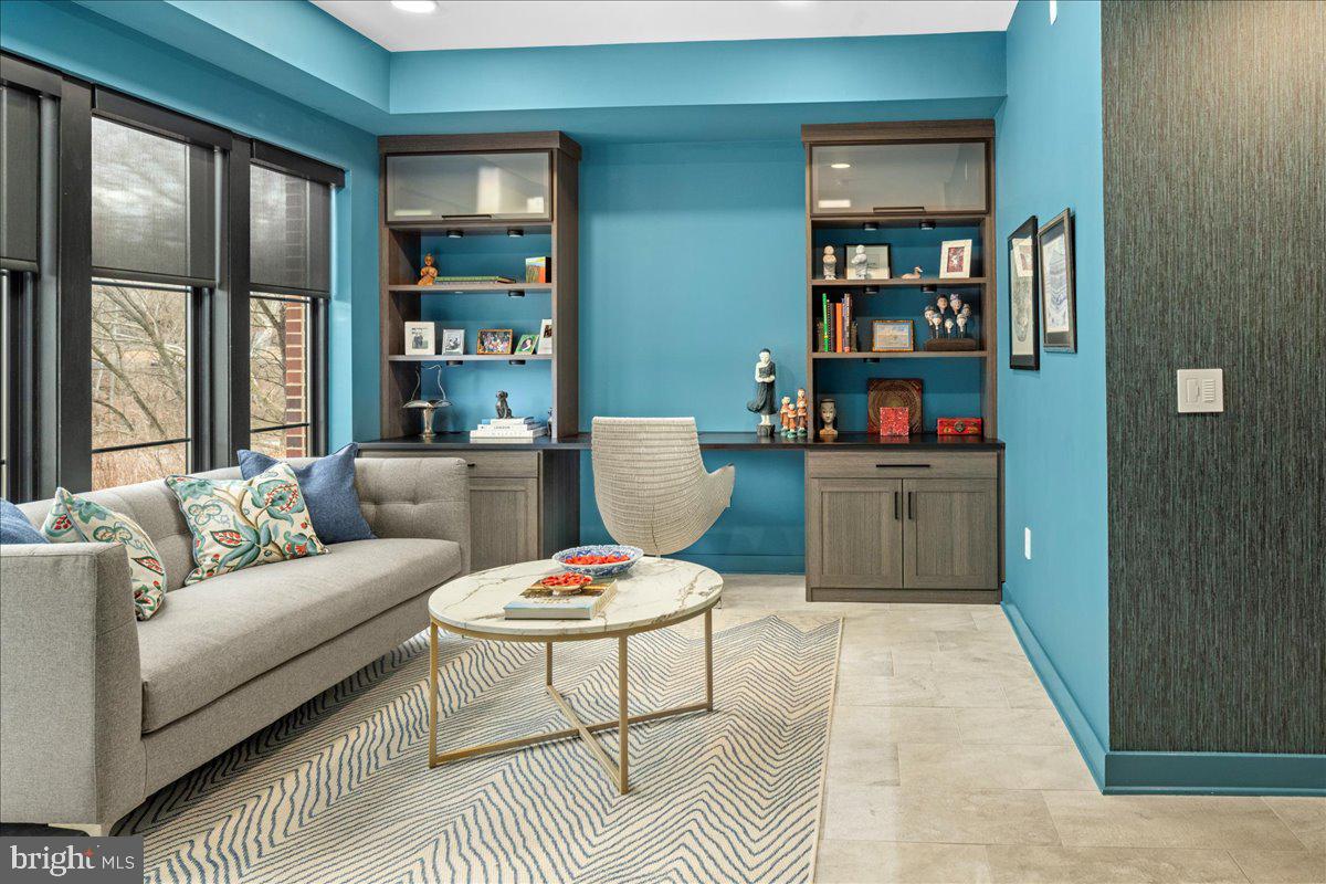 MANAYUNK - Residential