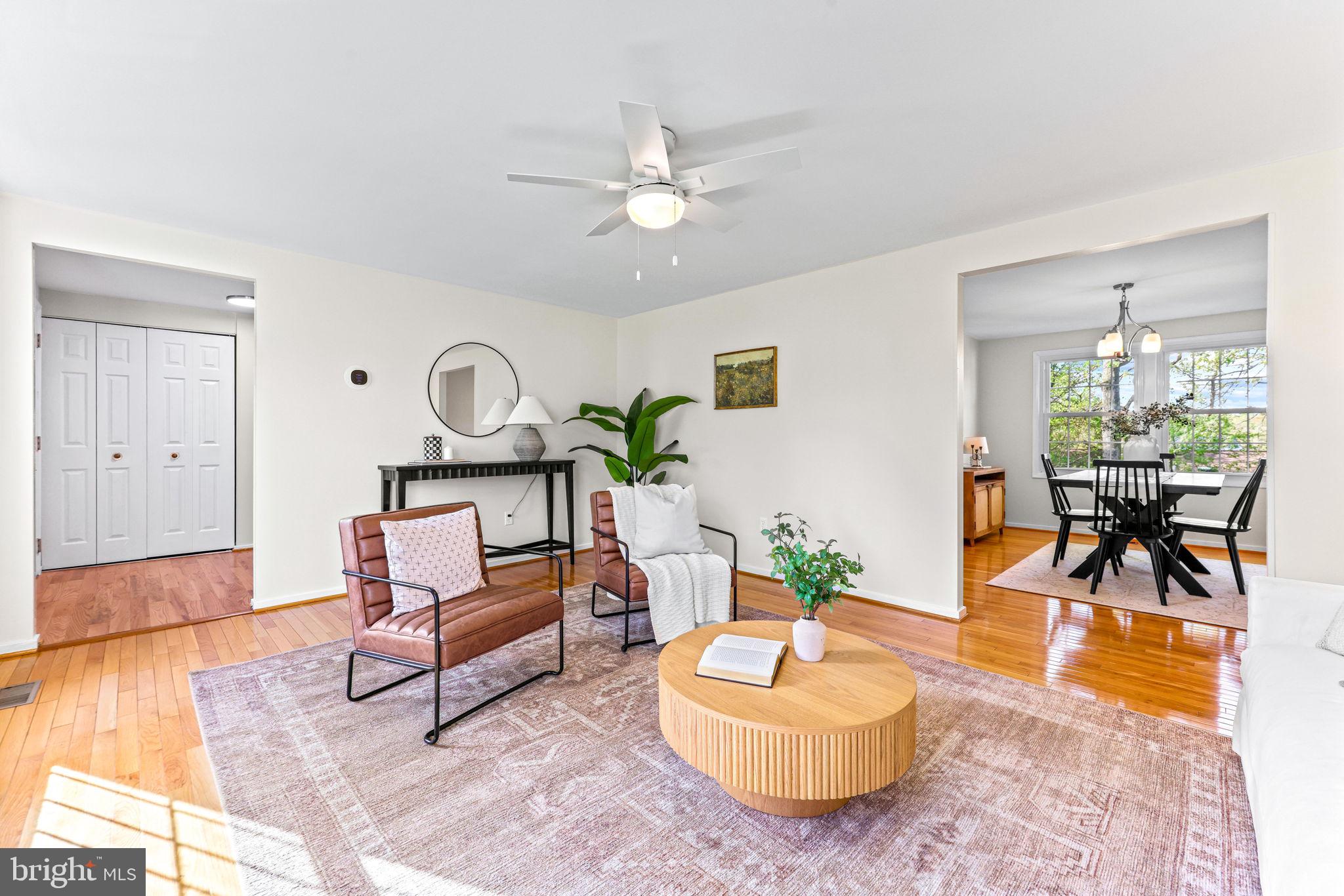 WOODBRIDGE VALLEY - Residential