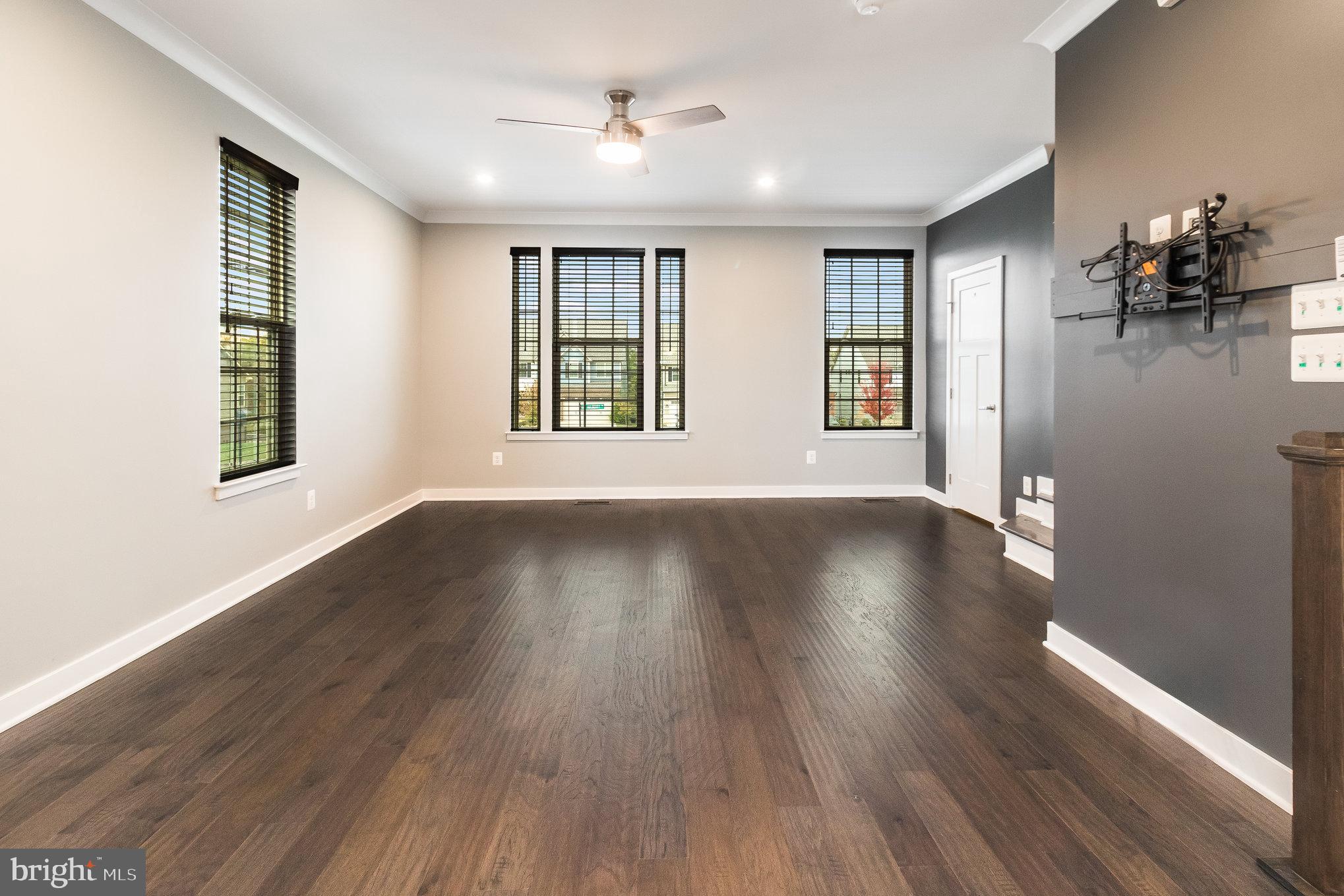 POTOMAC SHORES - Residential Lease