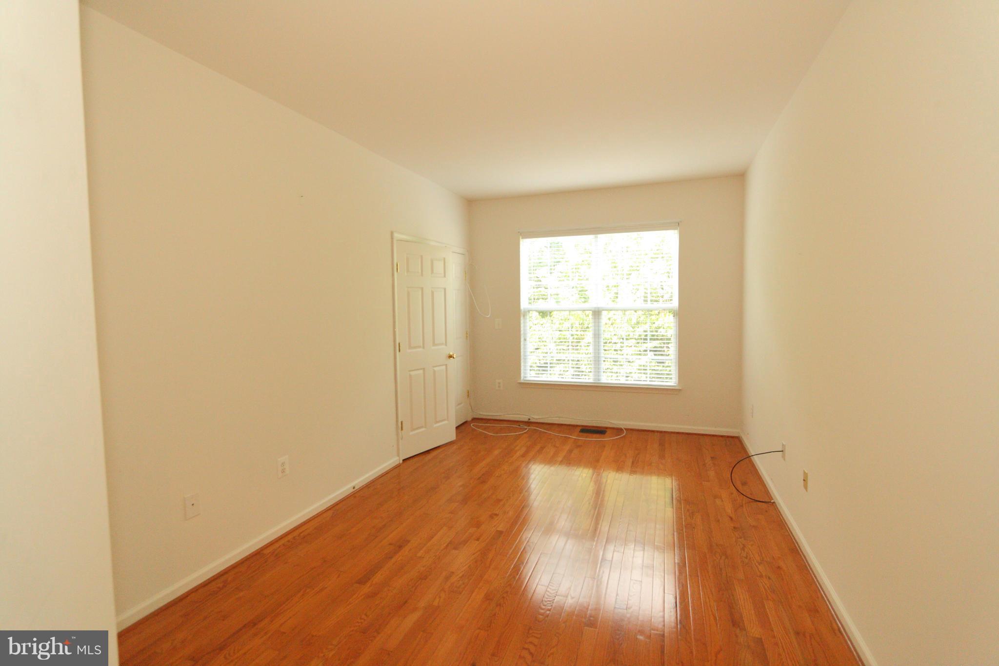 SUMNER LAKE - Residential