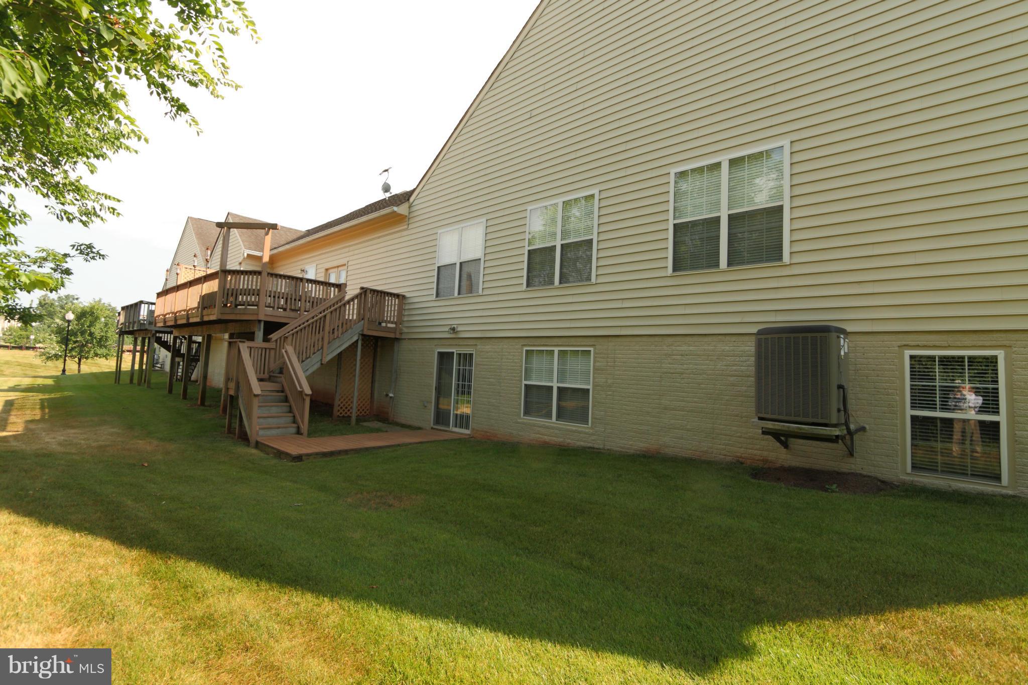 SUMNER LAKE - Residential