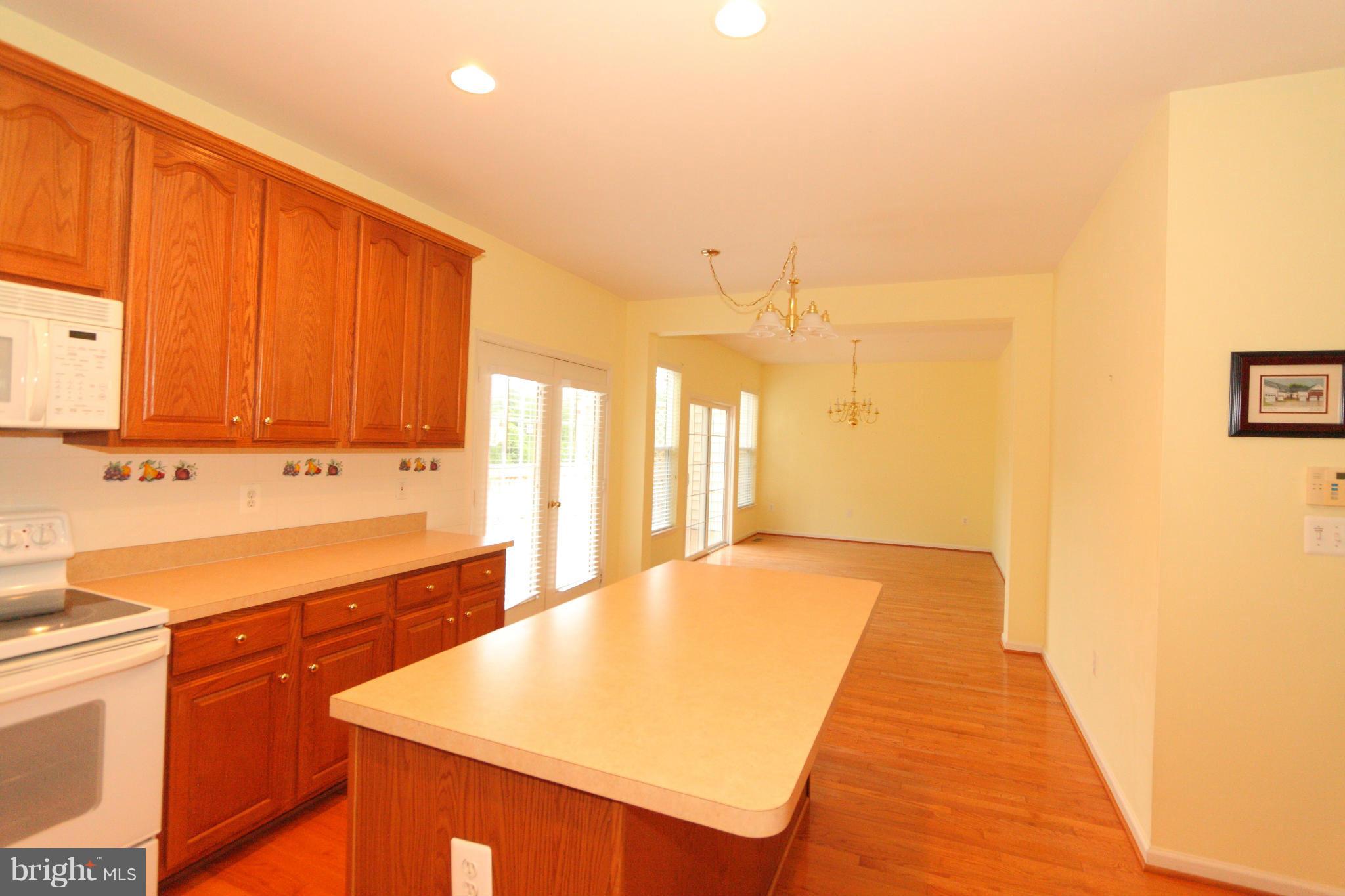 SUMNER LAKE - Residential
