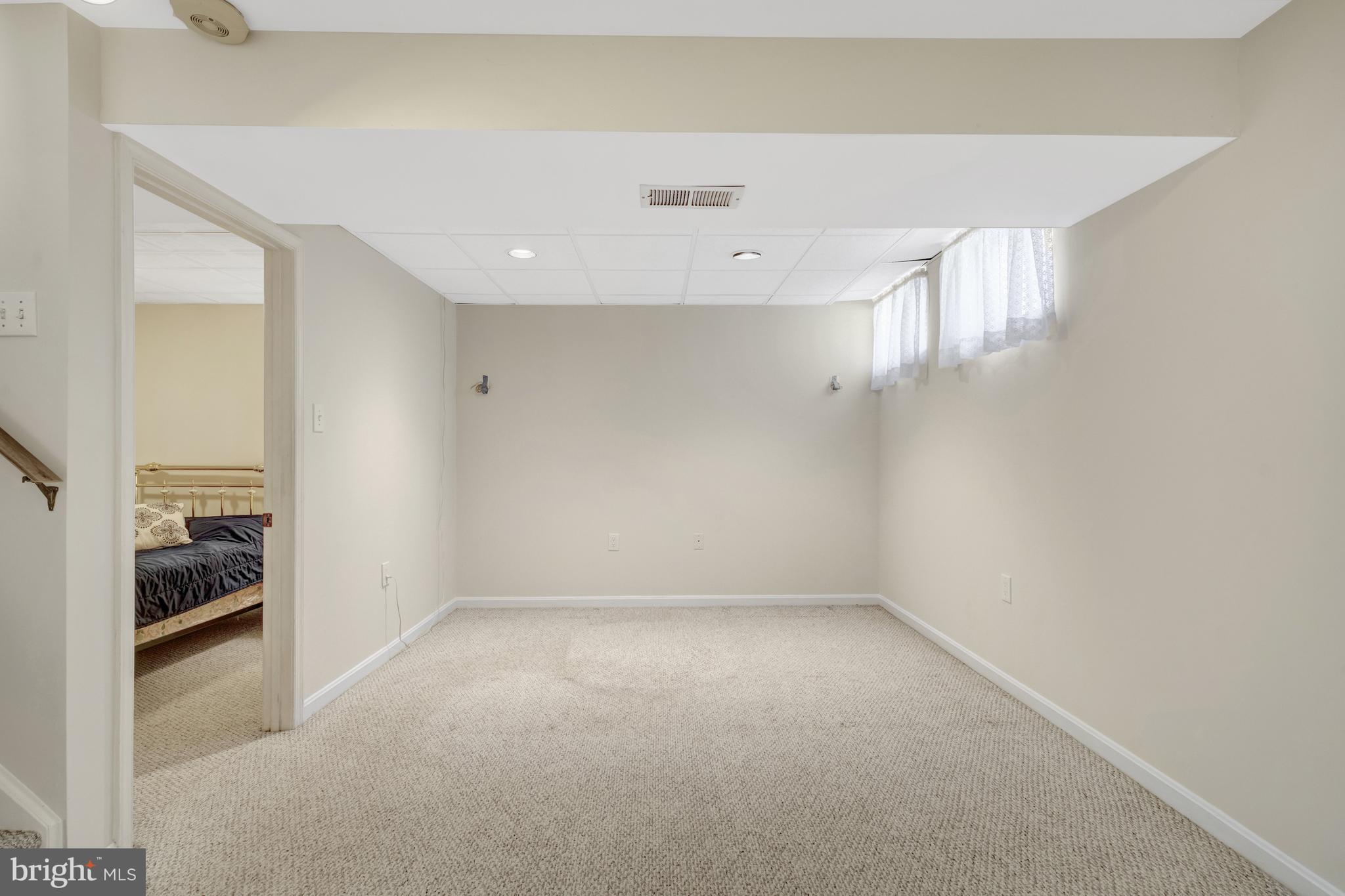 BURKE CENTRE - Residential