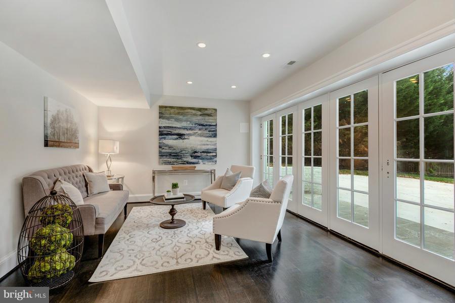 KENT - Residential