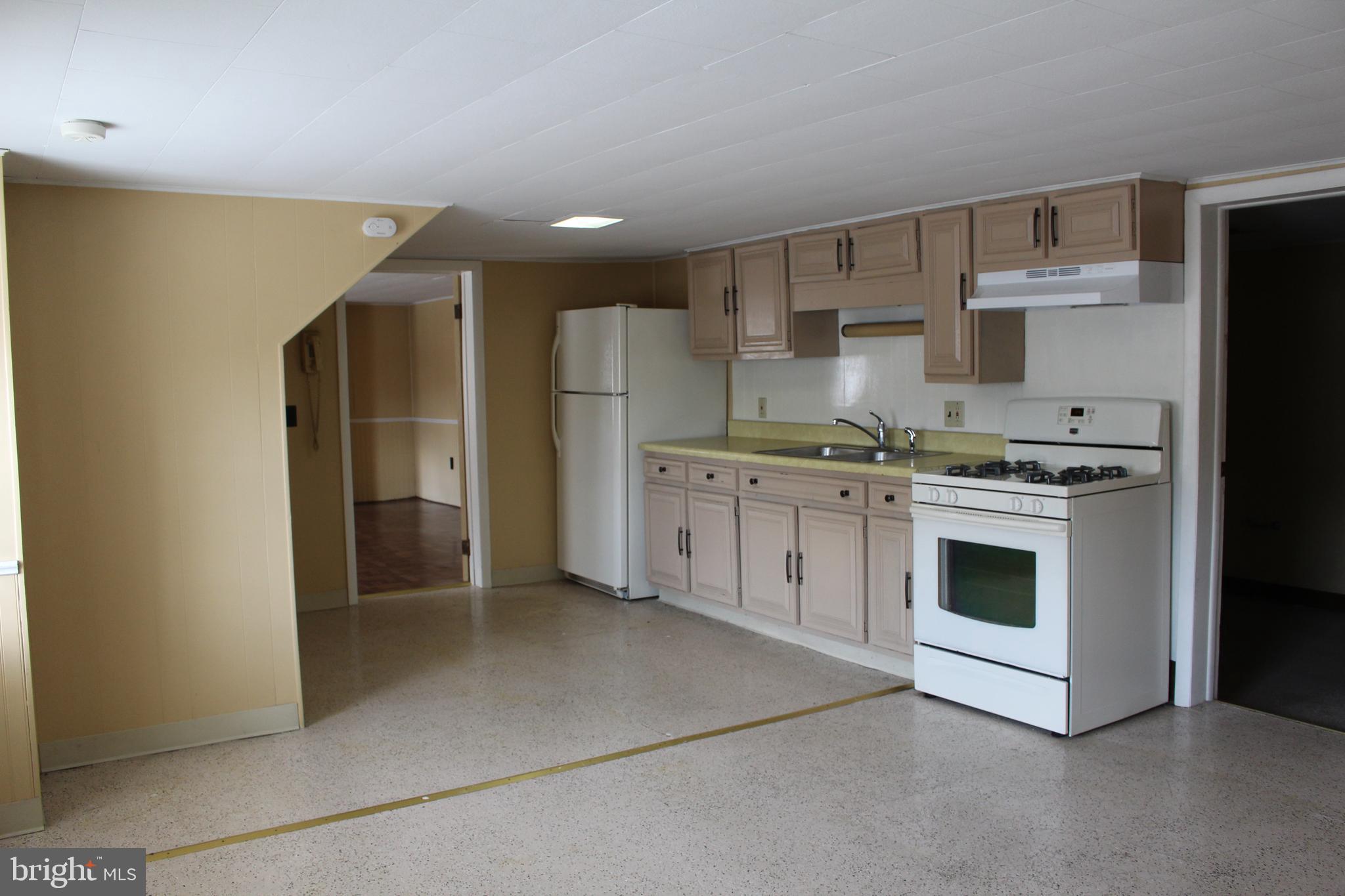 GLEN ROCK - Residential Lease