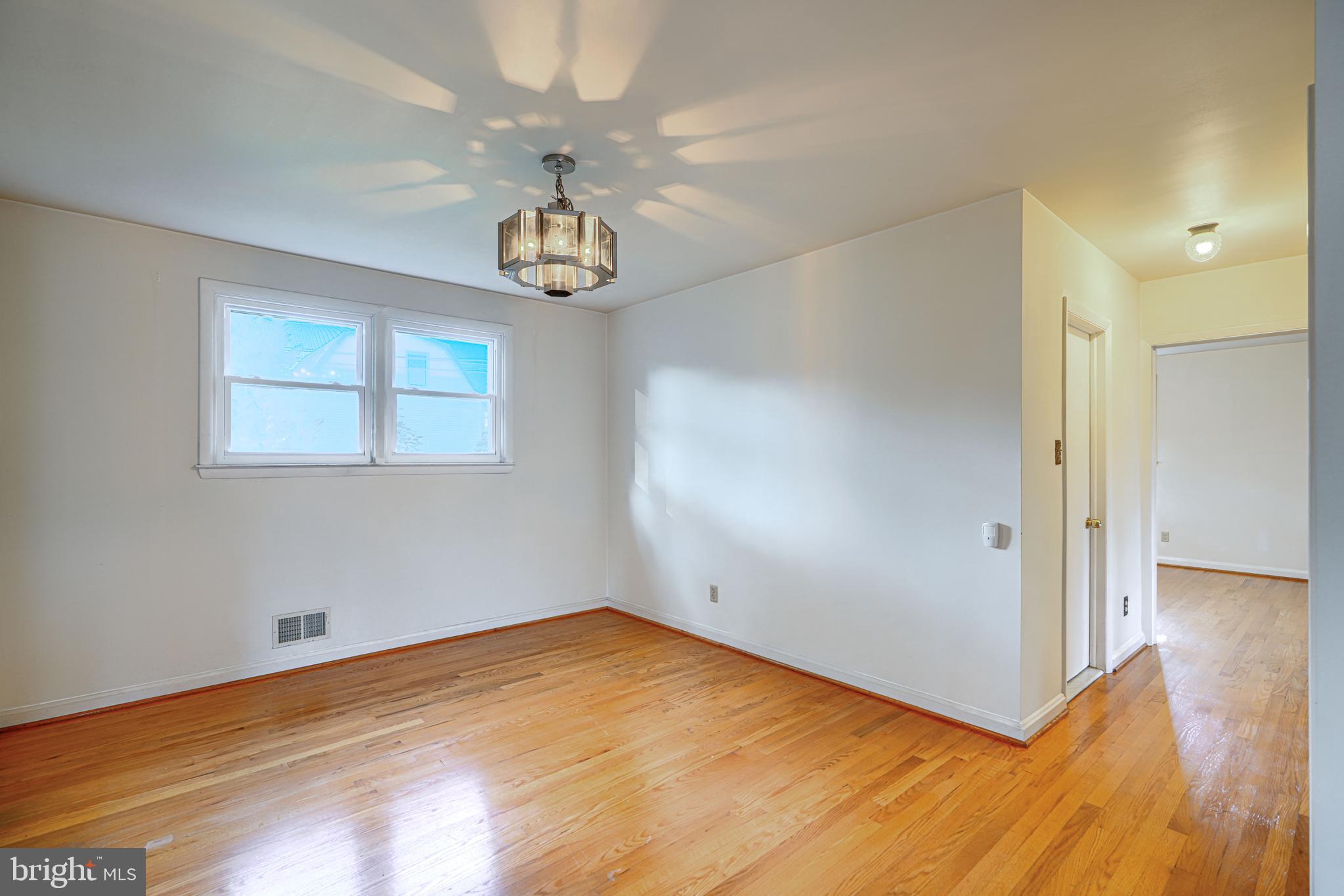 HAVERFORD - Residential