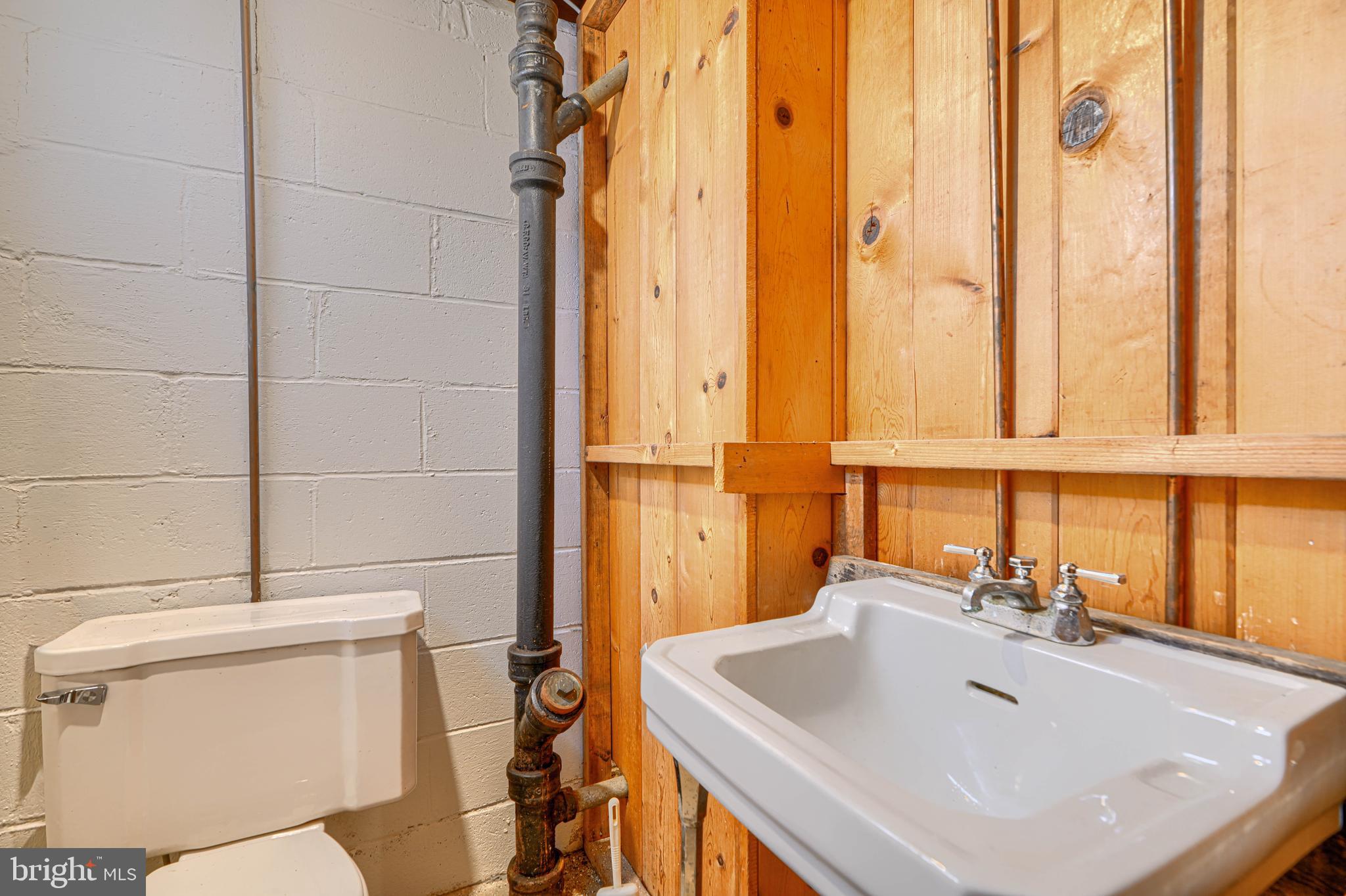 HAVERFORD - Residential