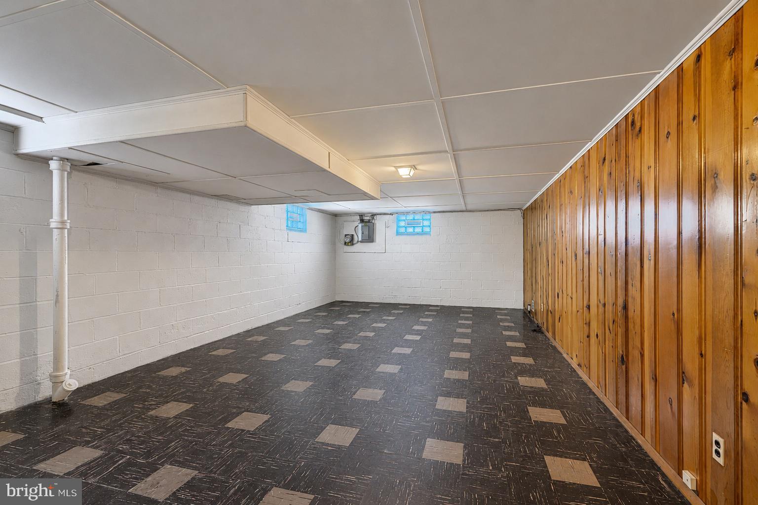 HAVERFORD - Residential