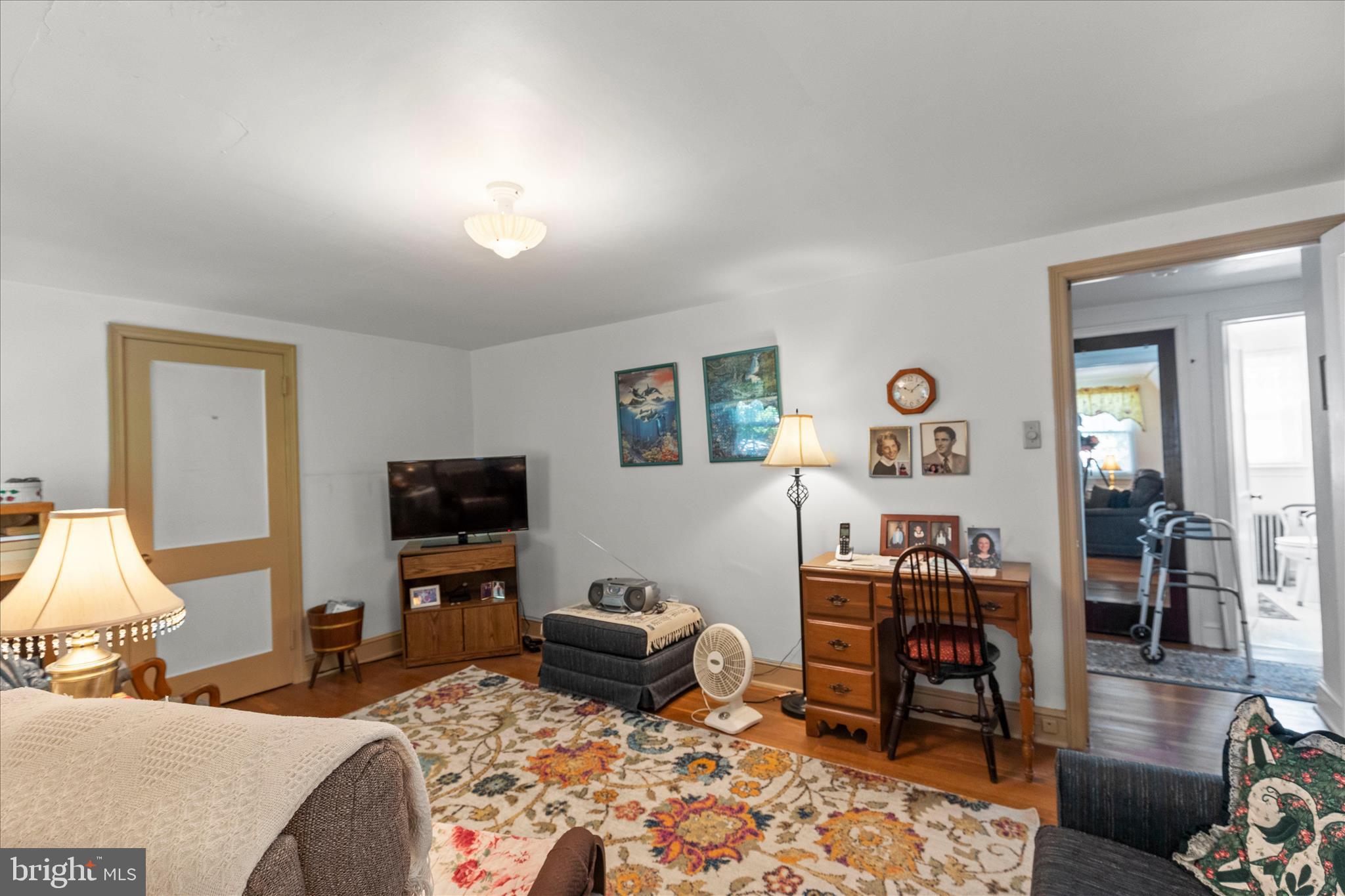 YORKTOWNE HOMES - Residential