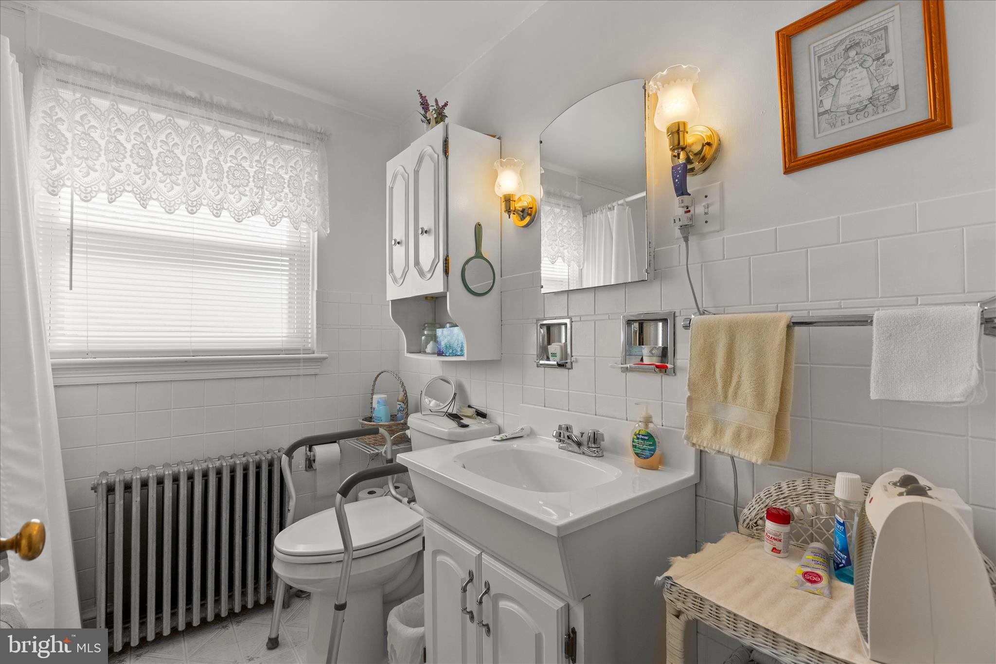 YORKTOWNE HOMES - Residential