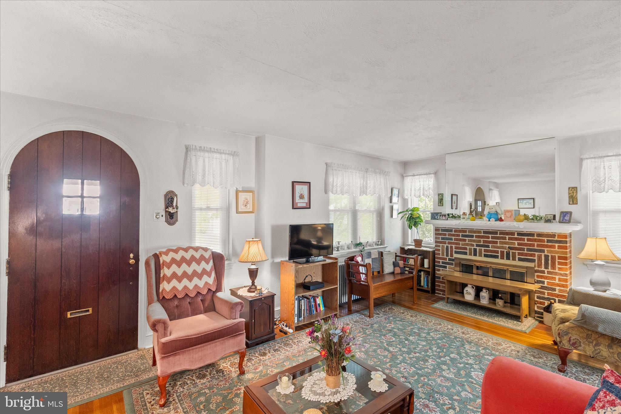 YORKTOWNE HOMES - Residential