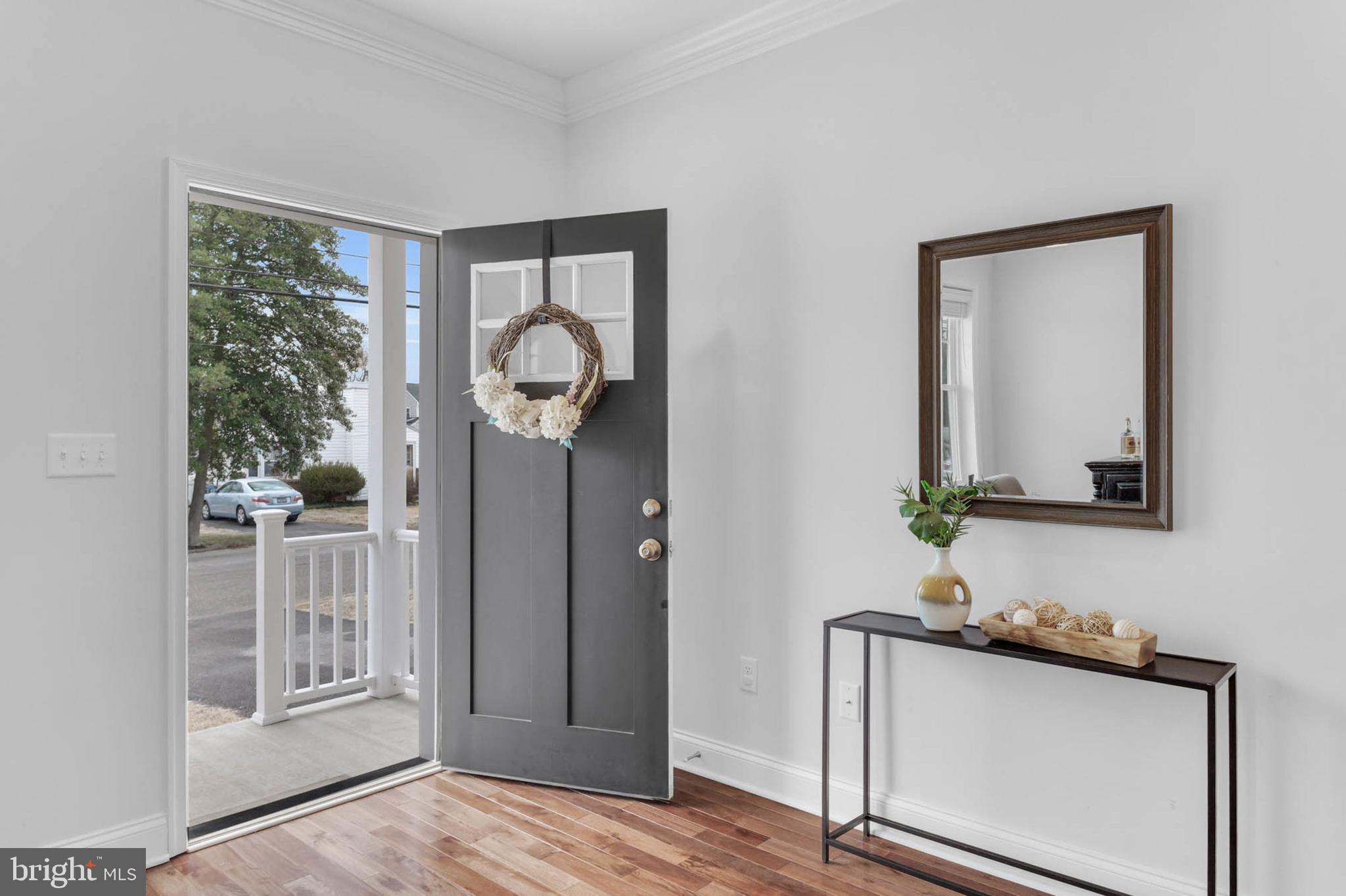 RIVIERA BEACH - Residential