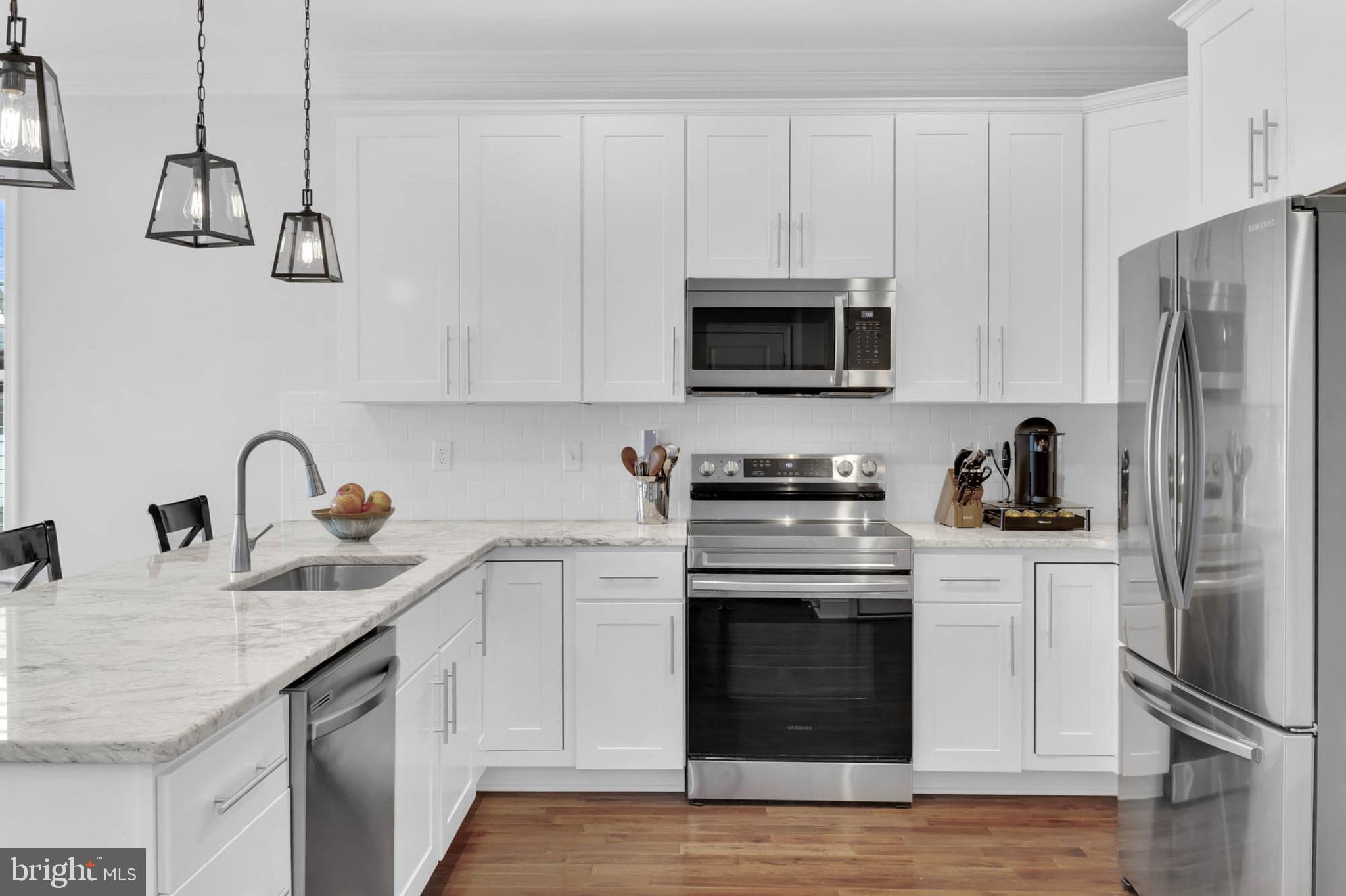 RIVIERA BEACH - Residential