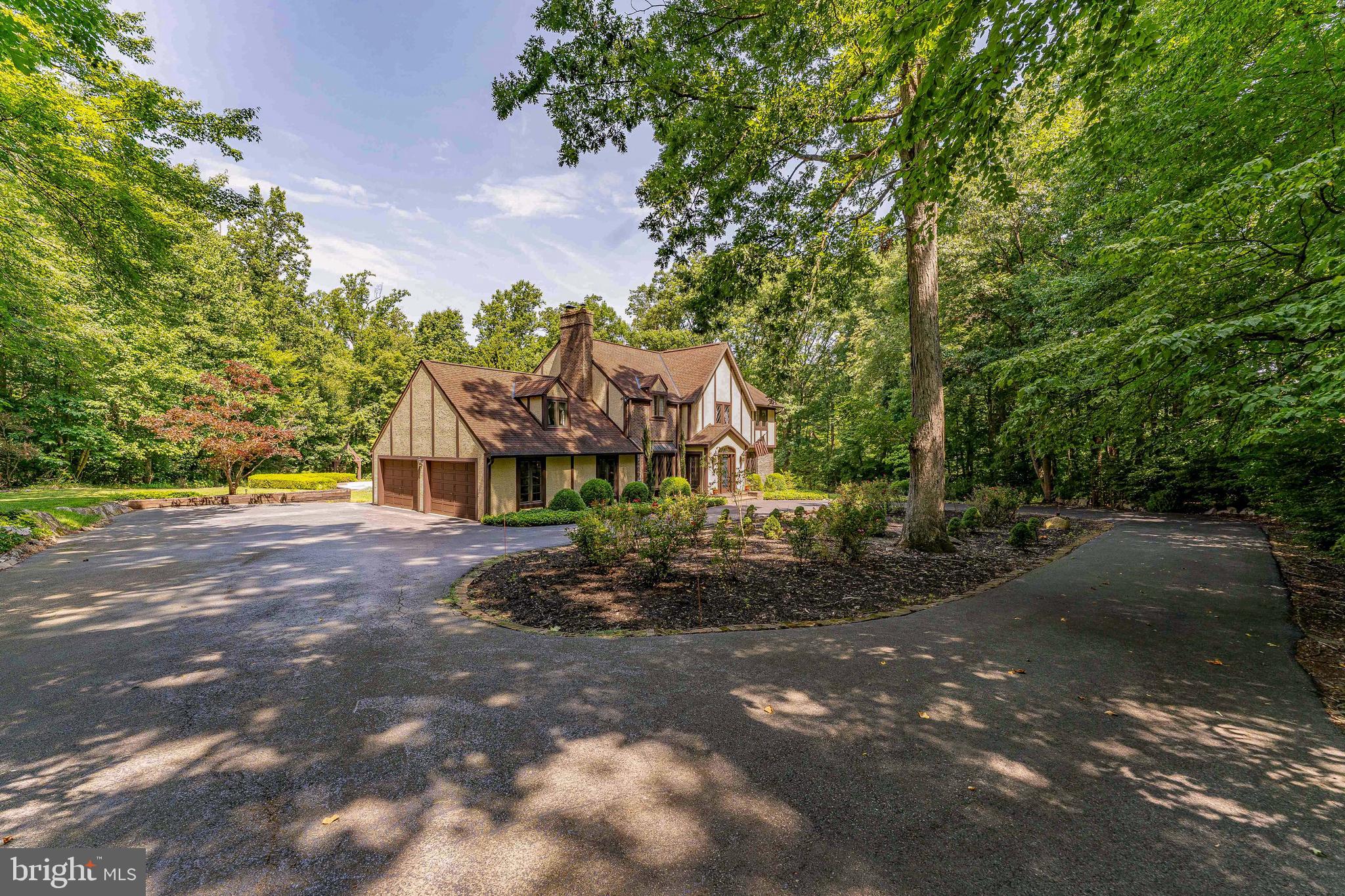 FOX RUN - Residential