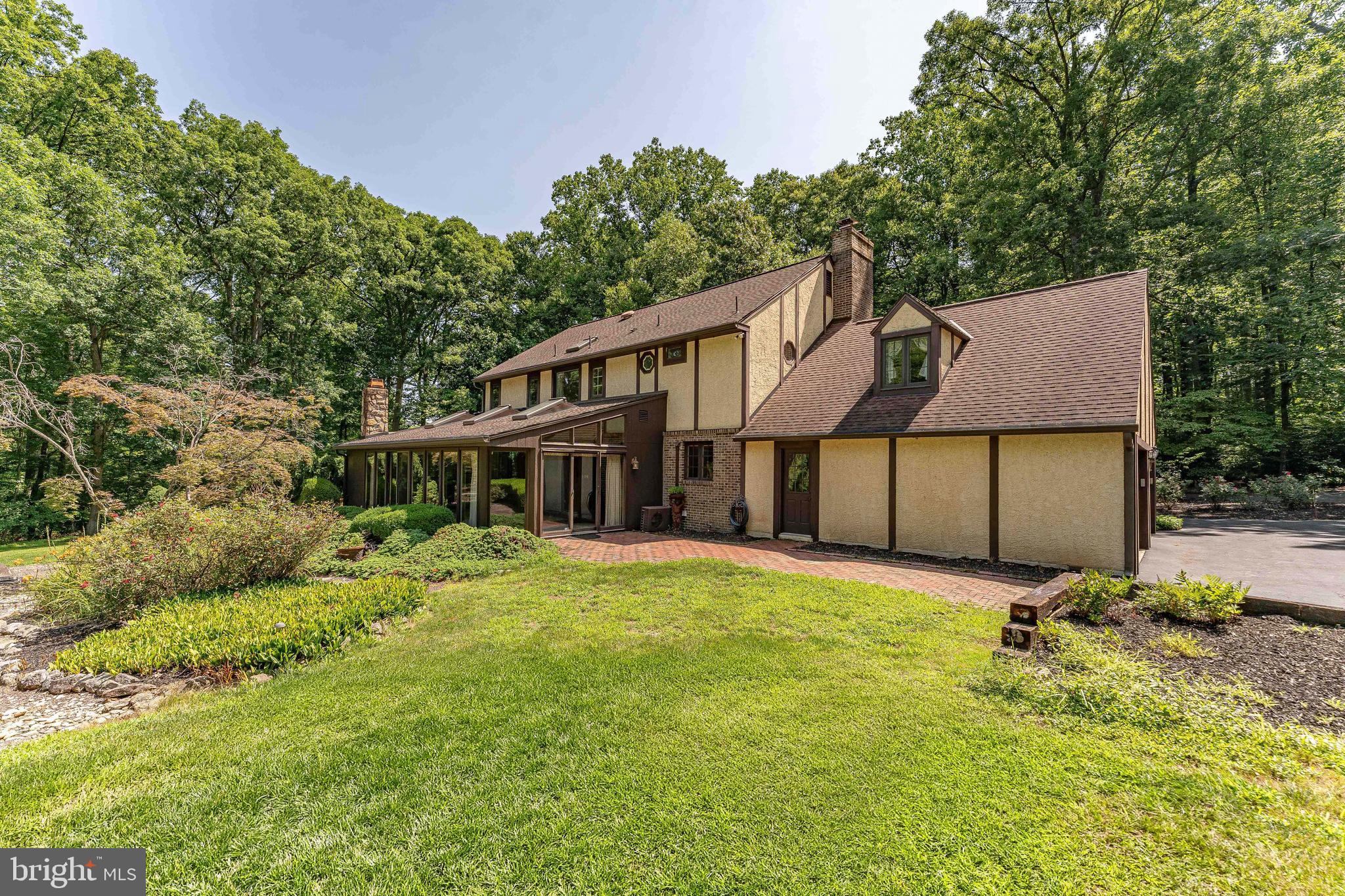 FOX RUN - Residential